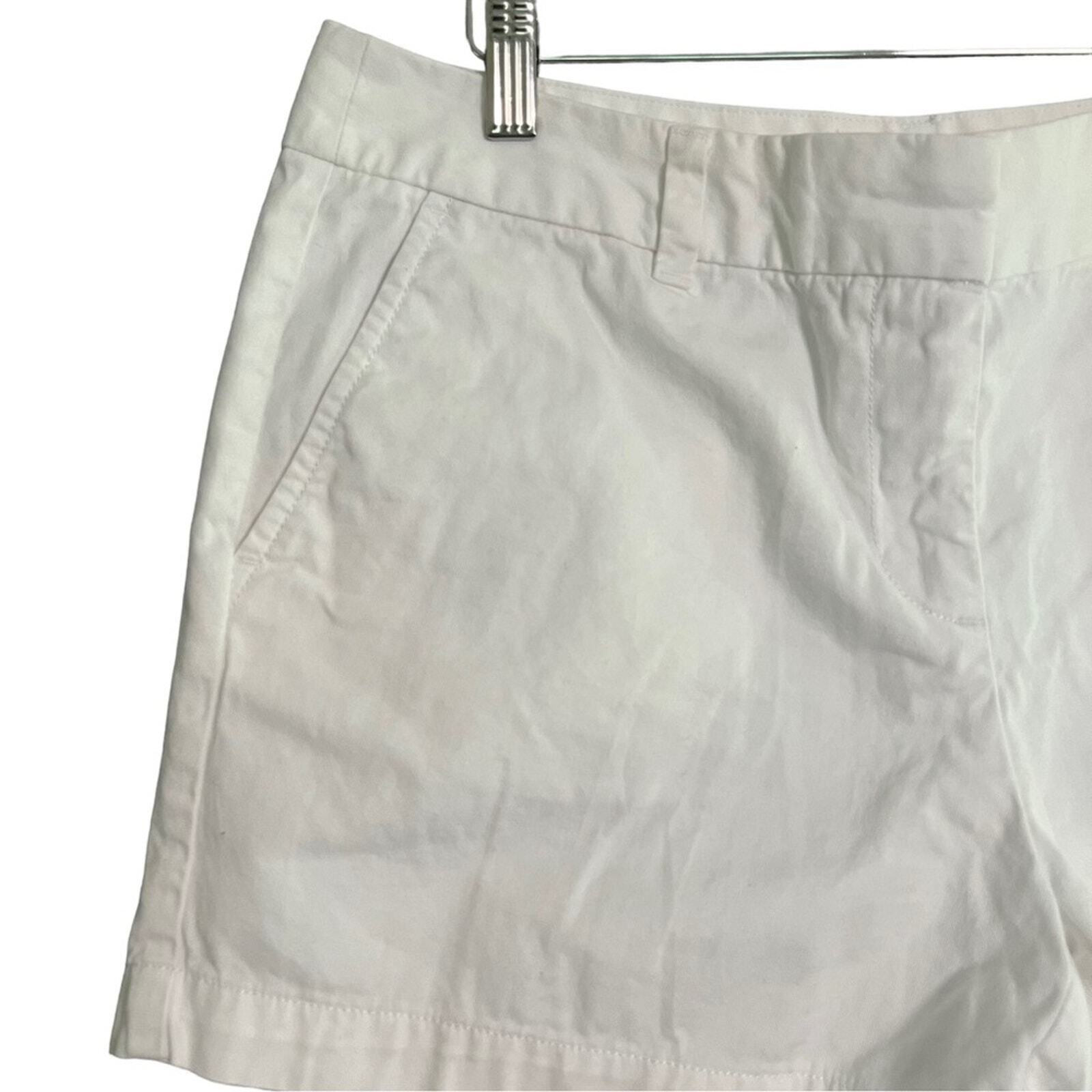 Ann Taylor Loft Womens Size 8 White 4" Flat Front Casual Shorts