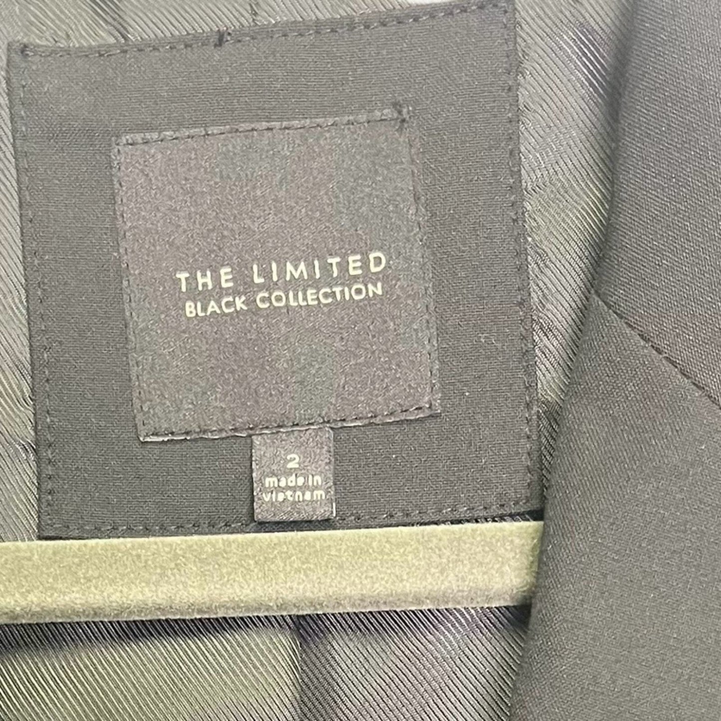 The Limited Black Collection Womens Size 2 Button Long Sleeve Blazer