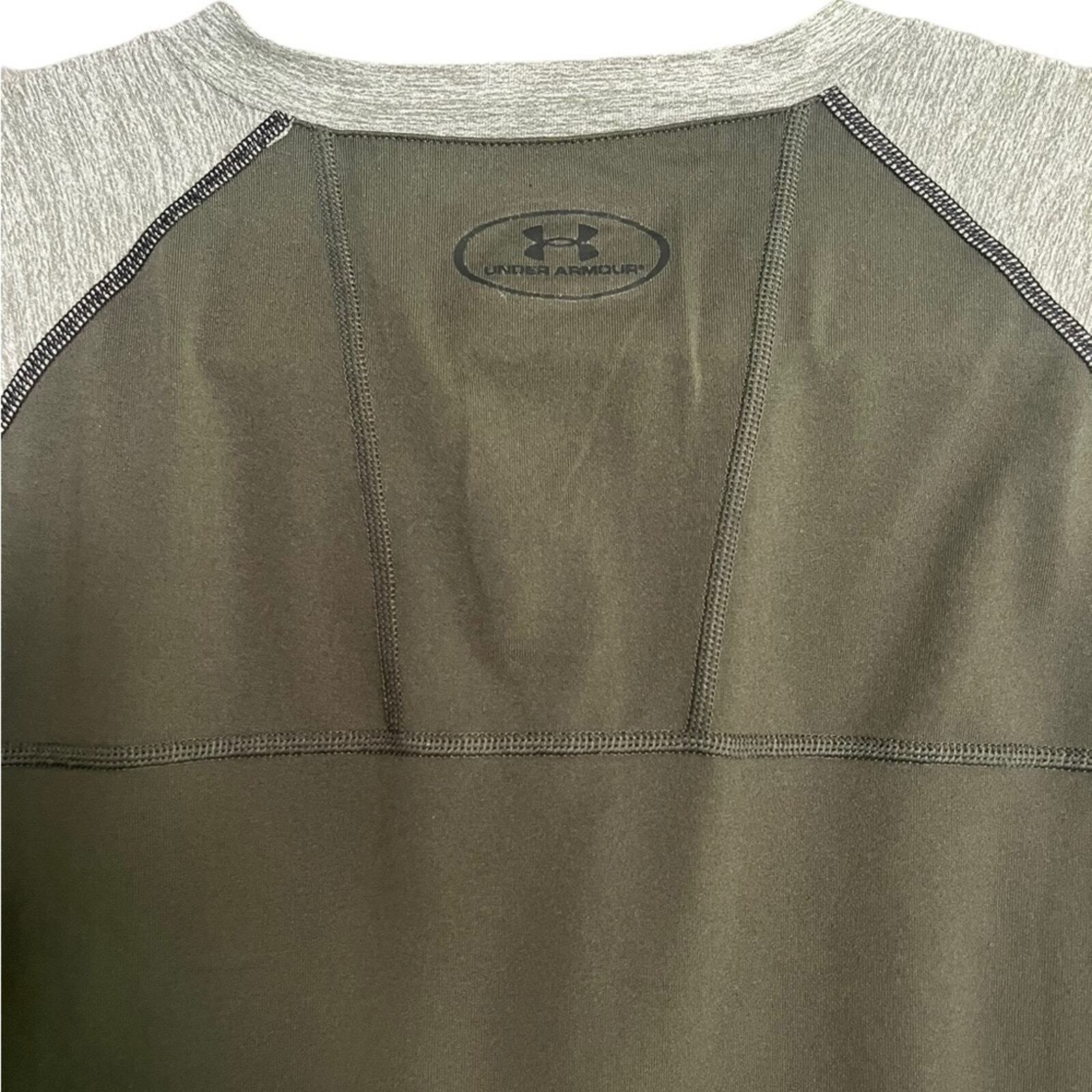 Under Armour Mens XL Green Heathered Gray Long Sleeve Raglan Shirt