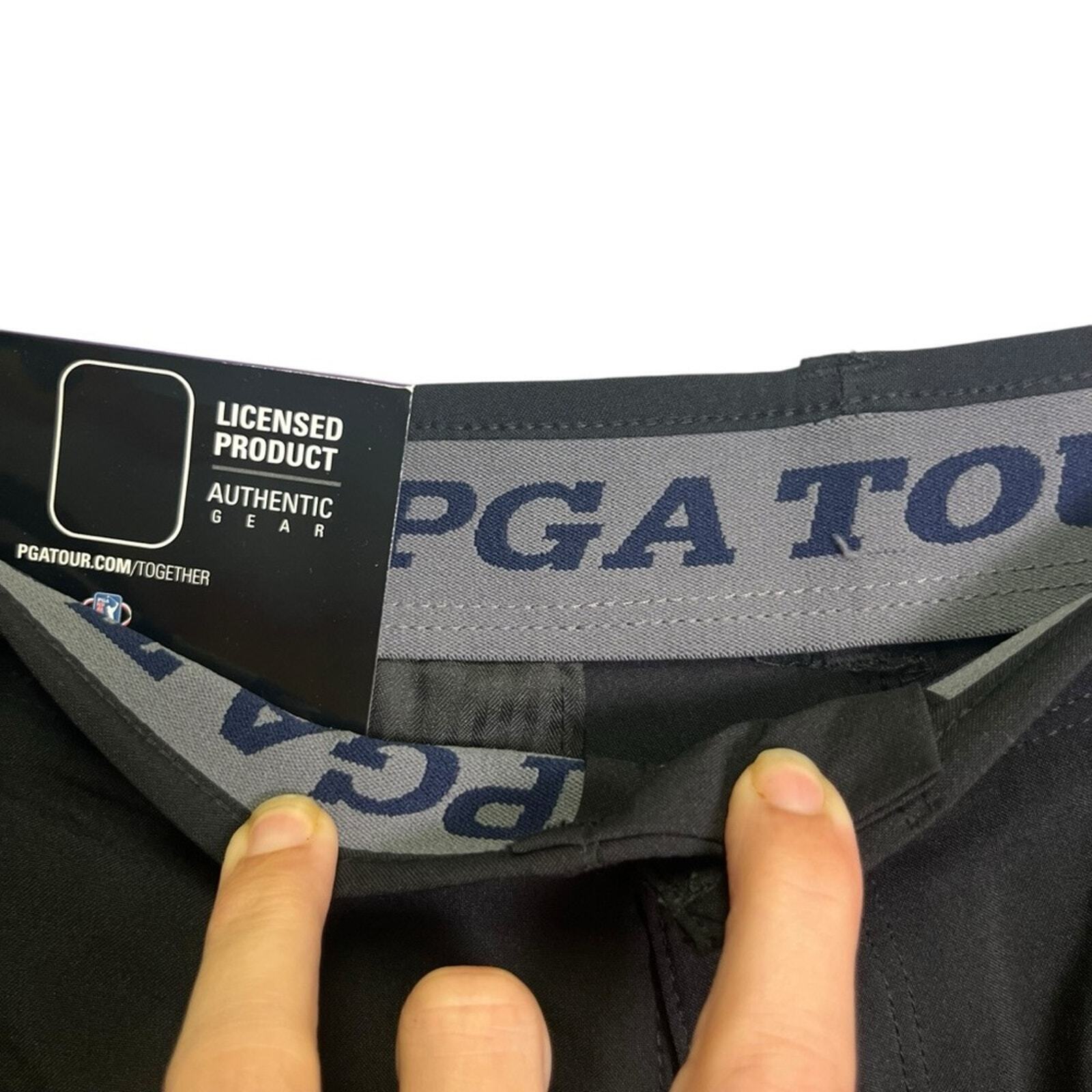 PGA Tour Mens Size 36 Black Active Waistband Stretch Flat Front Golf Shorts NWT