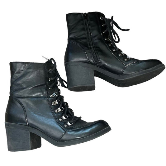 Guess Womens Size 9M Black Lace Up Ankle Boot Chunky Heel
