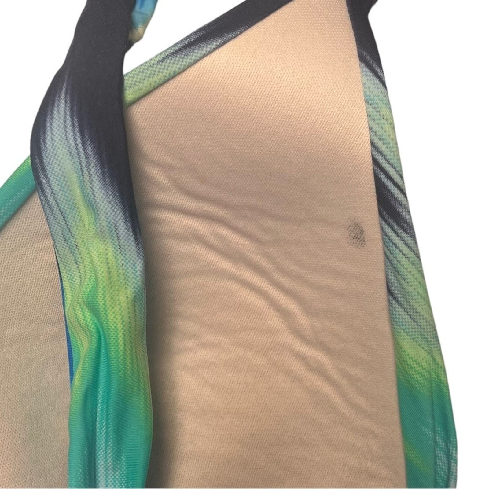 Vince Camuto Womens Swimsuit Size 12 One Piece Swim Multicolor Aztec Plunge Neck