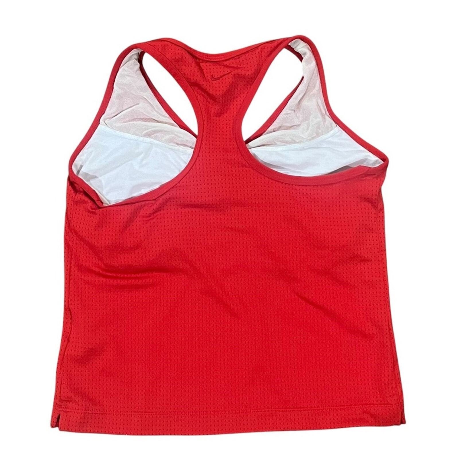 NIKE Womens Size Medium Cropped V Neck Mesh Lined Athletic Sports Workout Top