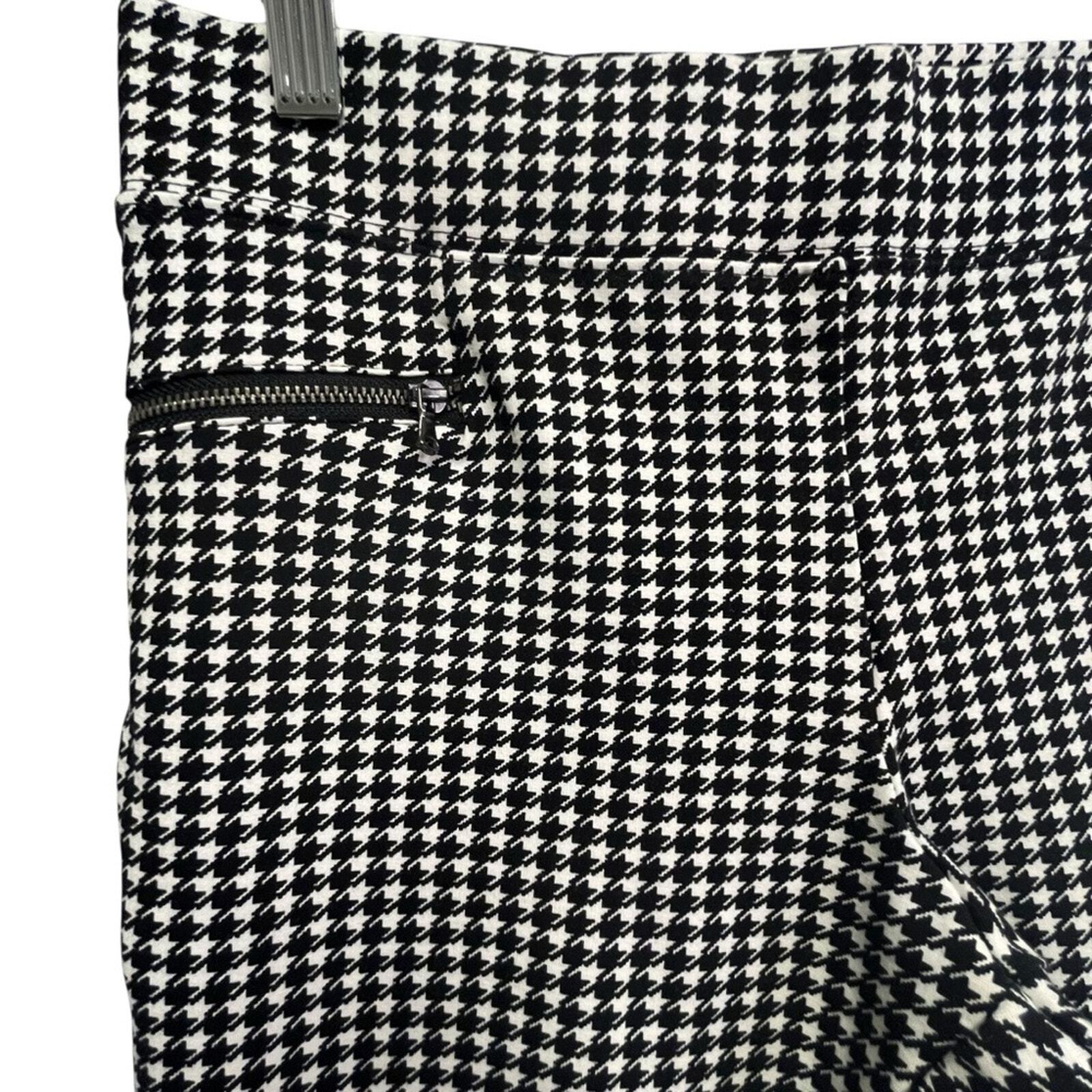 Old Navy Womens Size Medium Black and White Houndstooth Stevie Pants