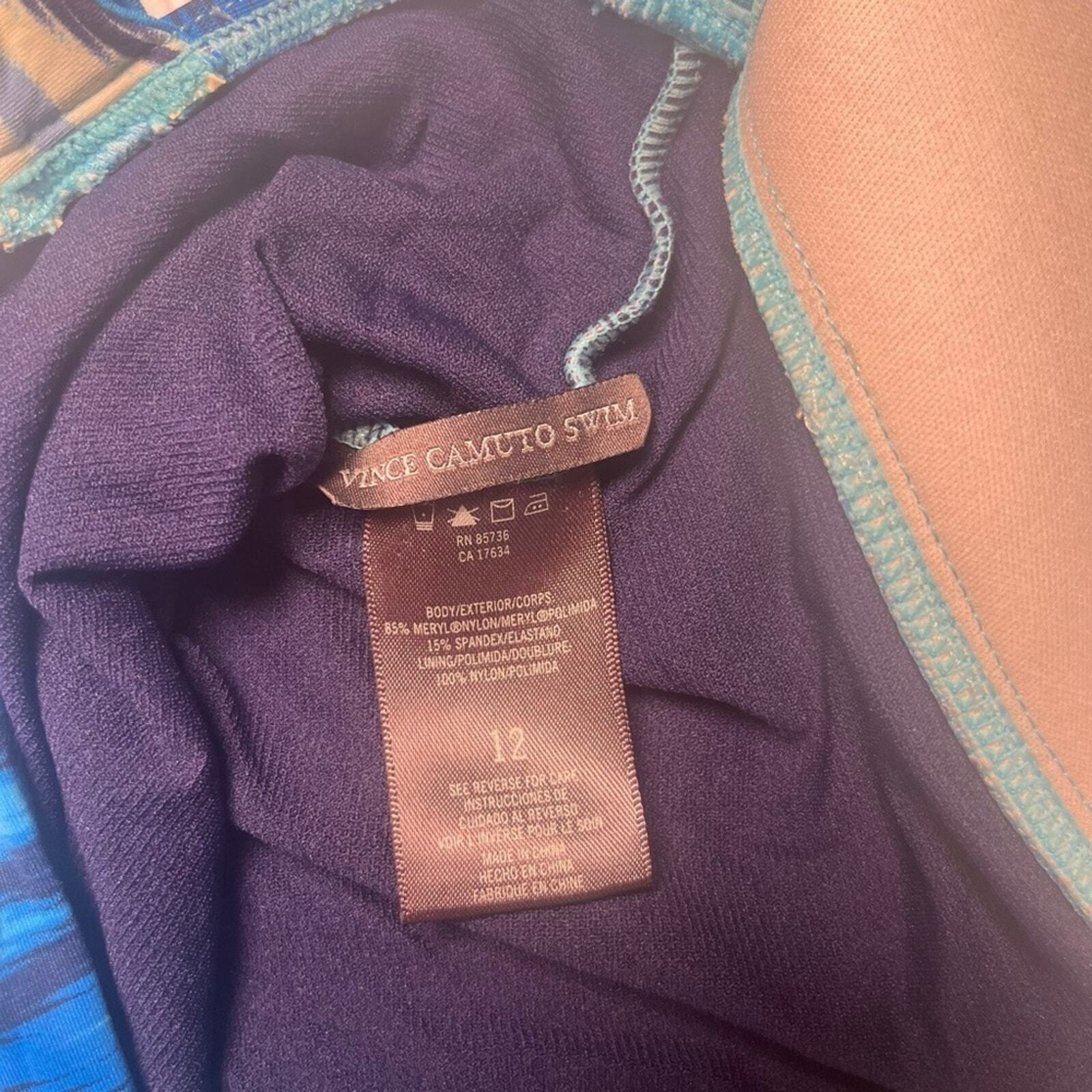 Vince Camuto Womens Swimsuit Size 12 One Piece Swim Multicolor Aztec Plunge Neck