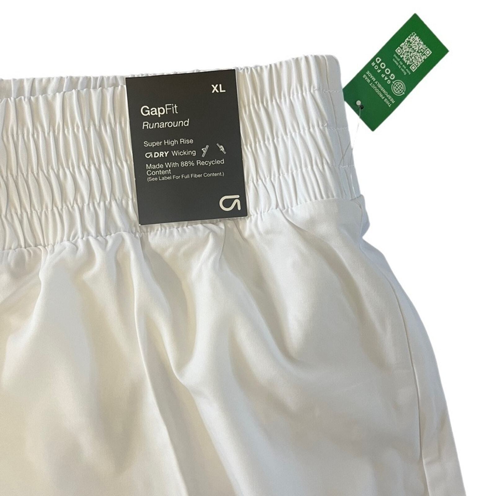 Gap Fit Women's Runaround Super High Rise Dry Wicking White Skort Size XL NWT