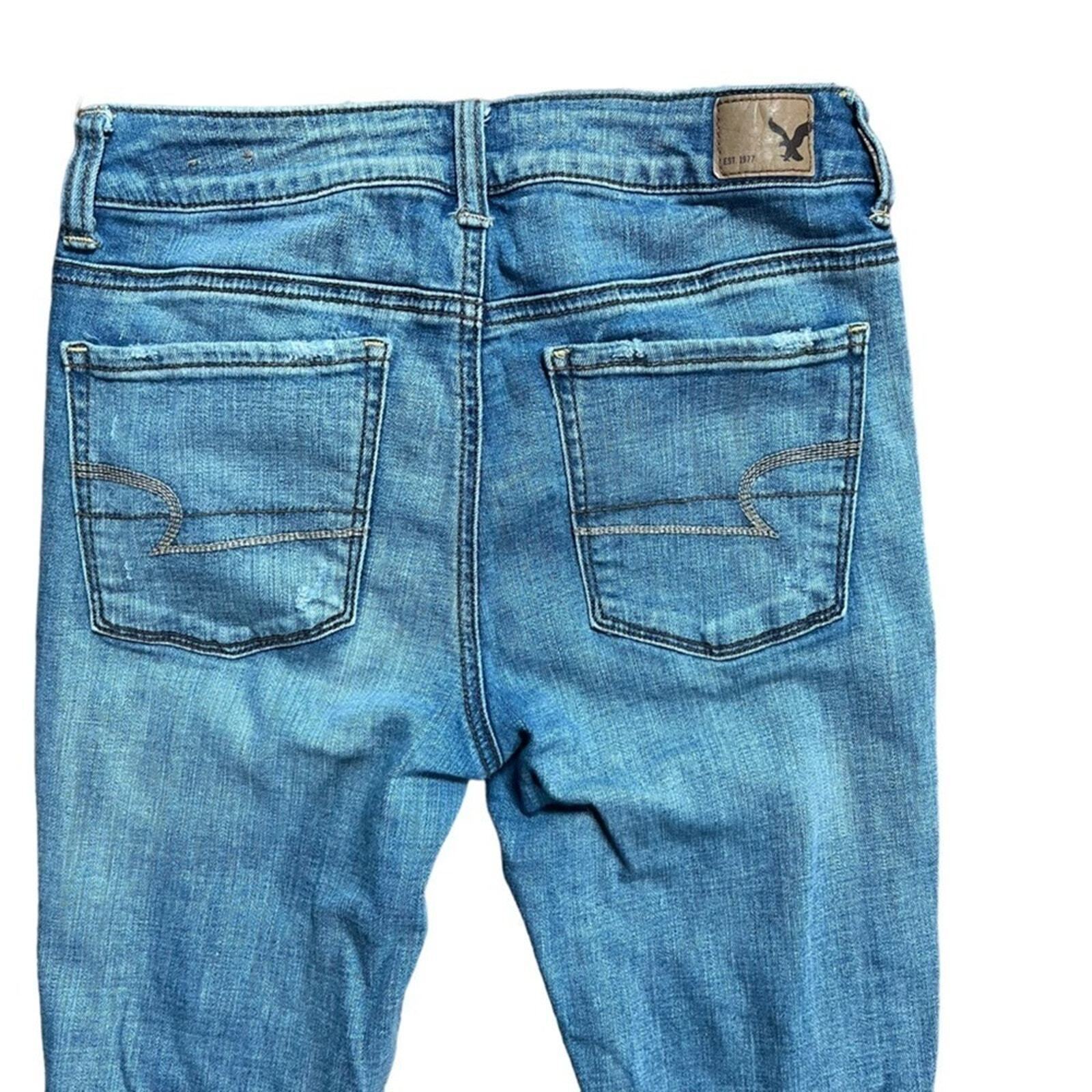 American Eagle Womens Size 4 Hi Rise Distressed Jegging Crop 