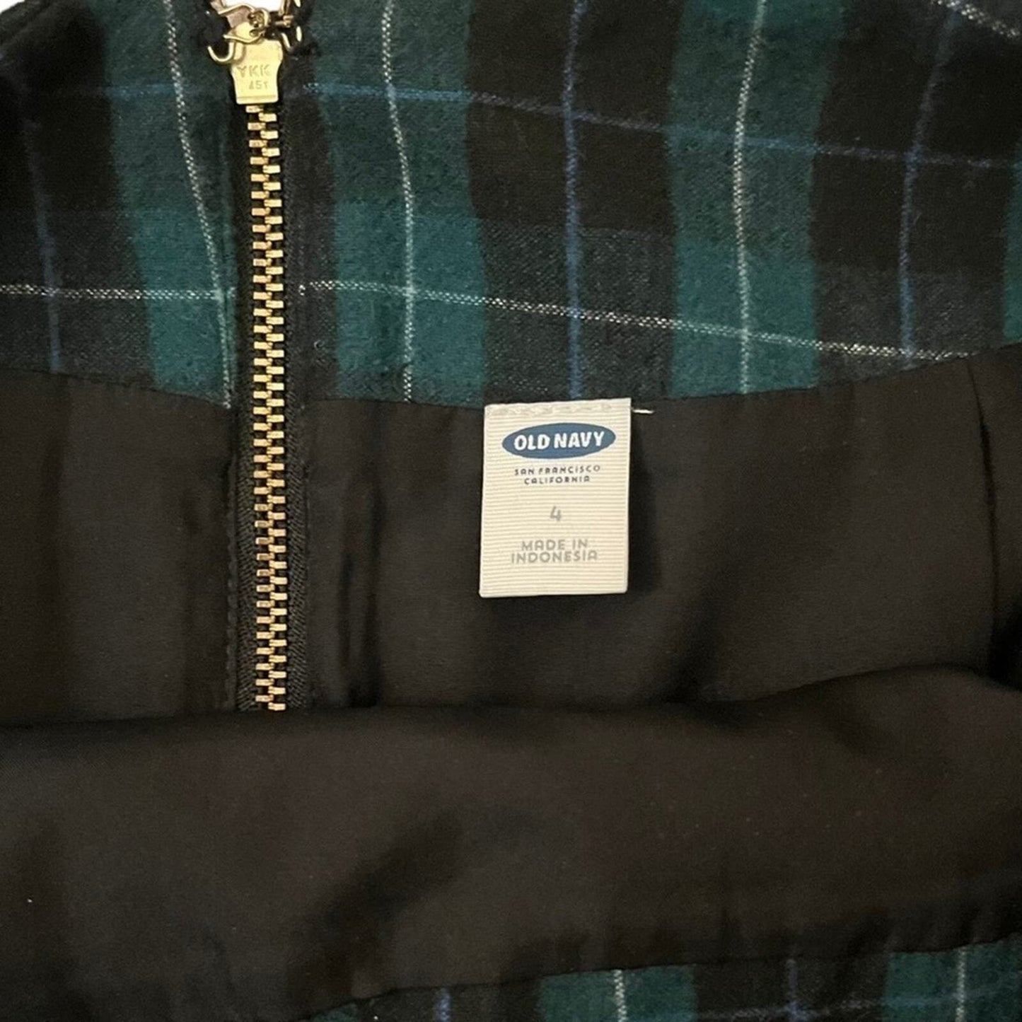 Old Navy Womens Size 4 Navy Green Plaid Polyester Mini Skirt 