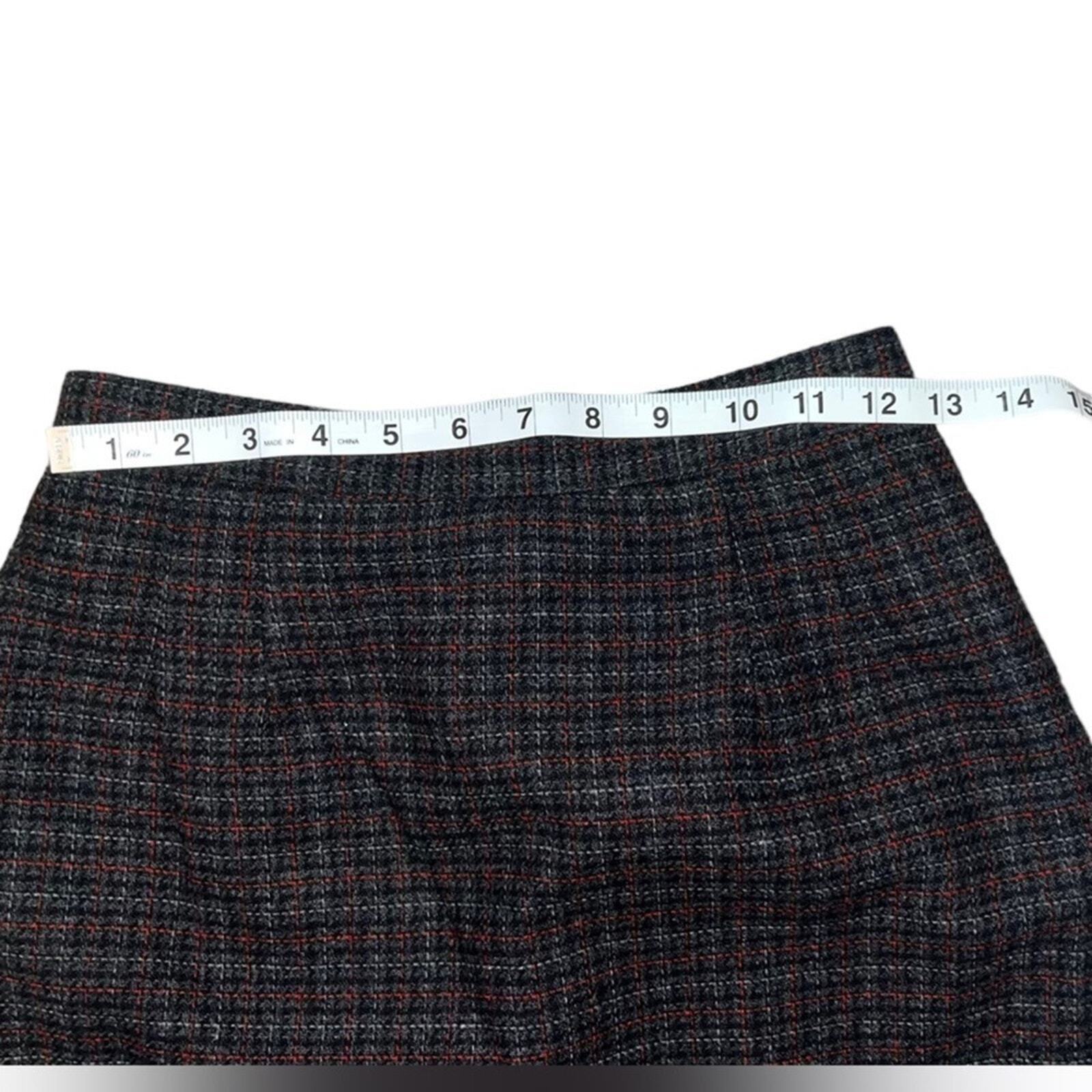 Mini Plaid Womens Size 6 Wool Polyester Red Gray Black Mini Skirt