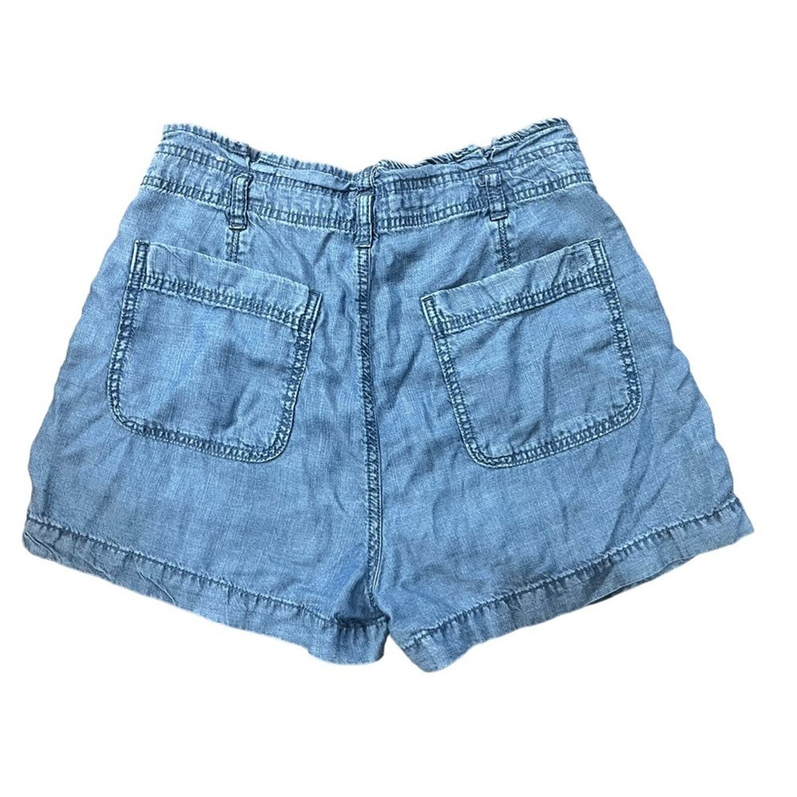American Eagle Women's Chambray Pleated Paperbag Button Fly Denim Shorts Size 6