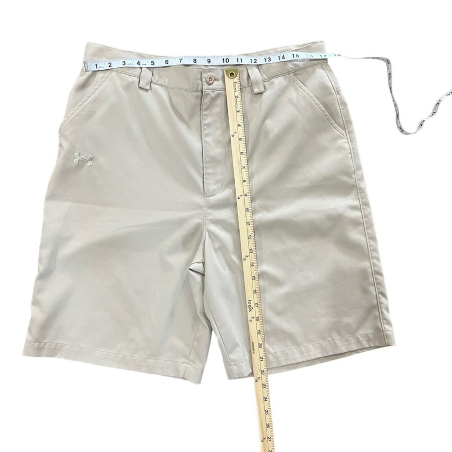 Under Armour Men's Khaki Flat Front Casual Shorts 36R