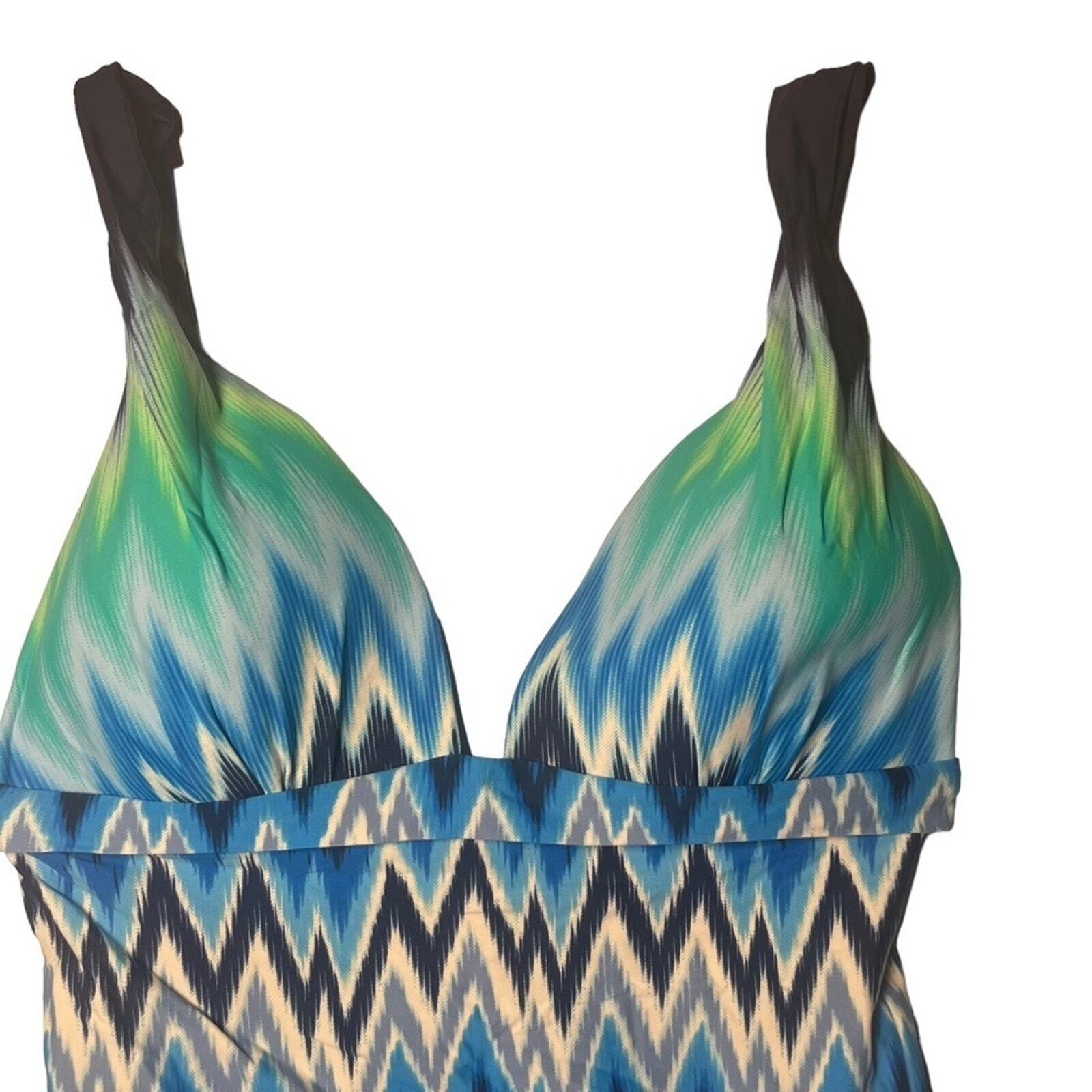 Vince Camuto Womens Swimsuit Size 12 One Piece Swim Multicolor Aztec Plunge Neck