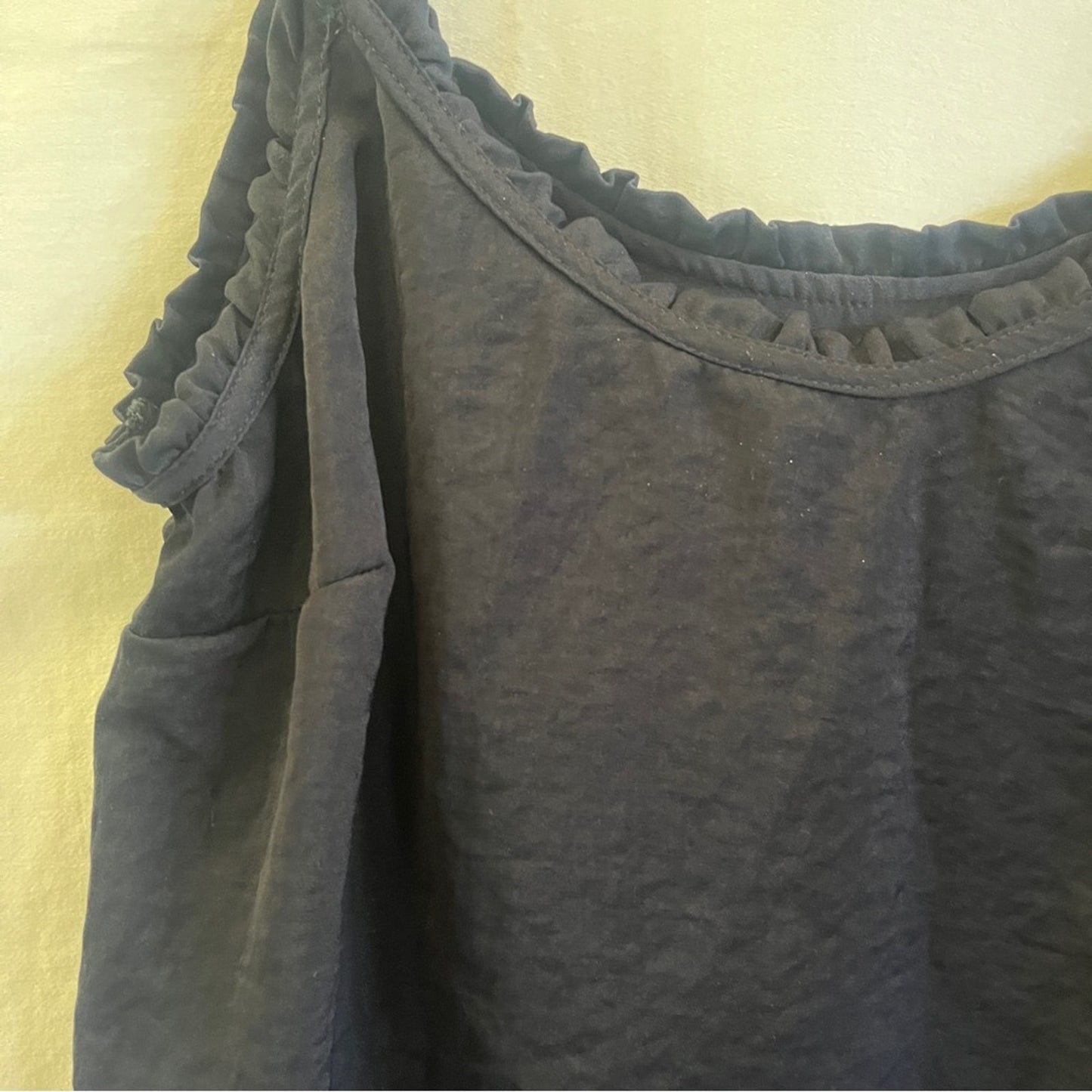 Abercrombie & Fitch Navy Camisole Top Womens Small Soft Girl Dainty Coastal Work