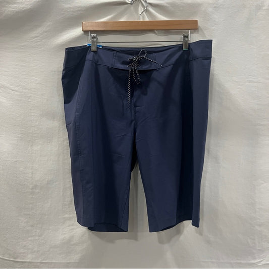 Columbia Navy Shorts Men XL Water Simple Beach Island Travel Coastal Casual New