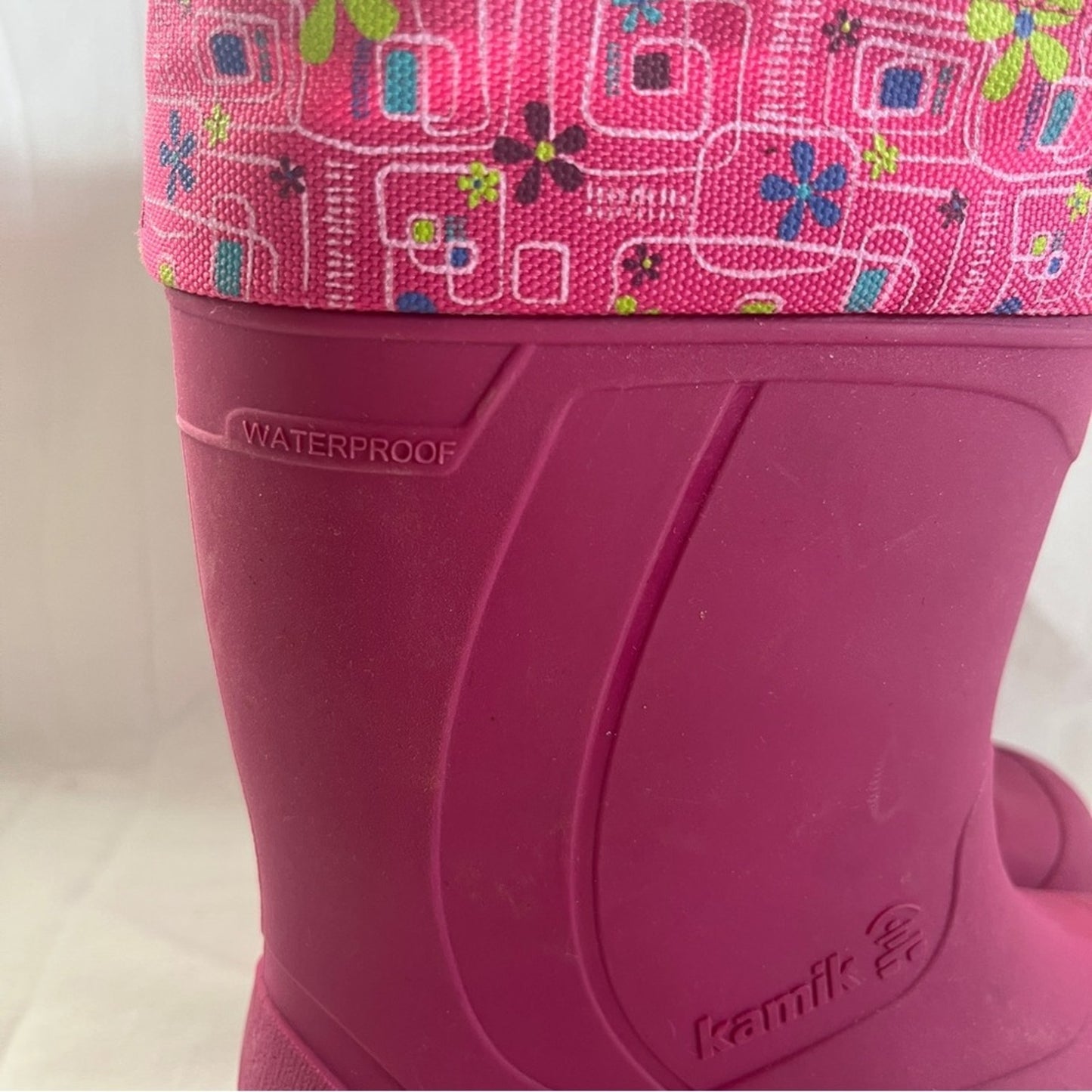 Kamik Waterproof Snow Rain Boots Pink Size 11 Insulated Adjustable Outdoor Play