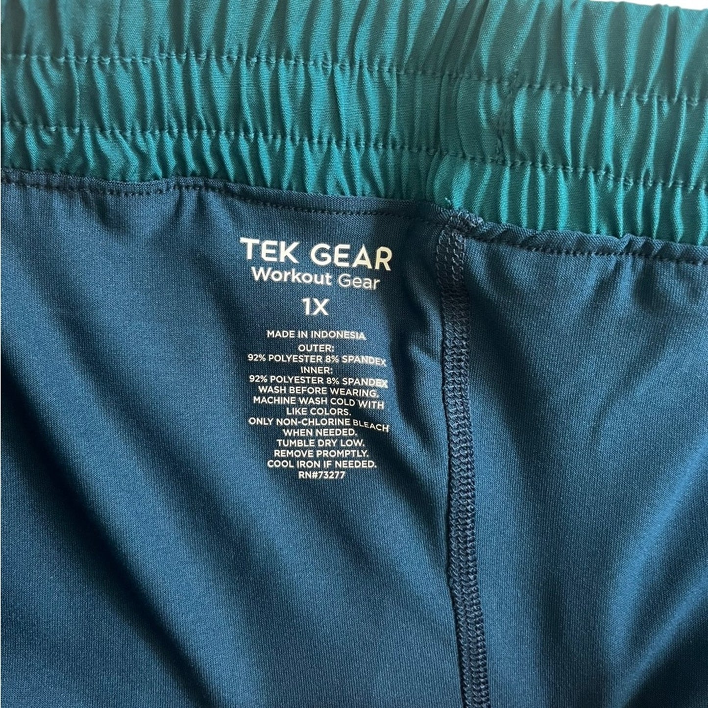 Tek Gear Women Workout Shorts Size 1X Mid Rise Wicking Turquoise New Running Gym