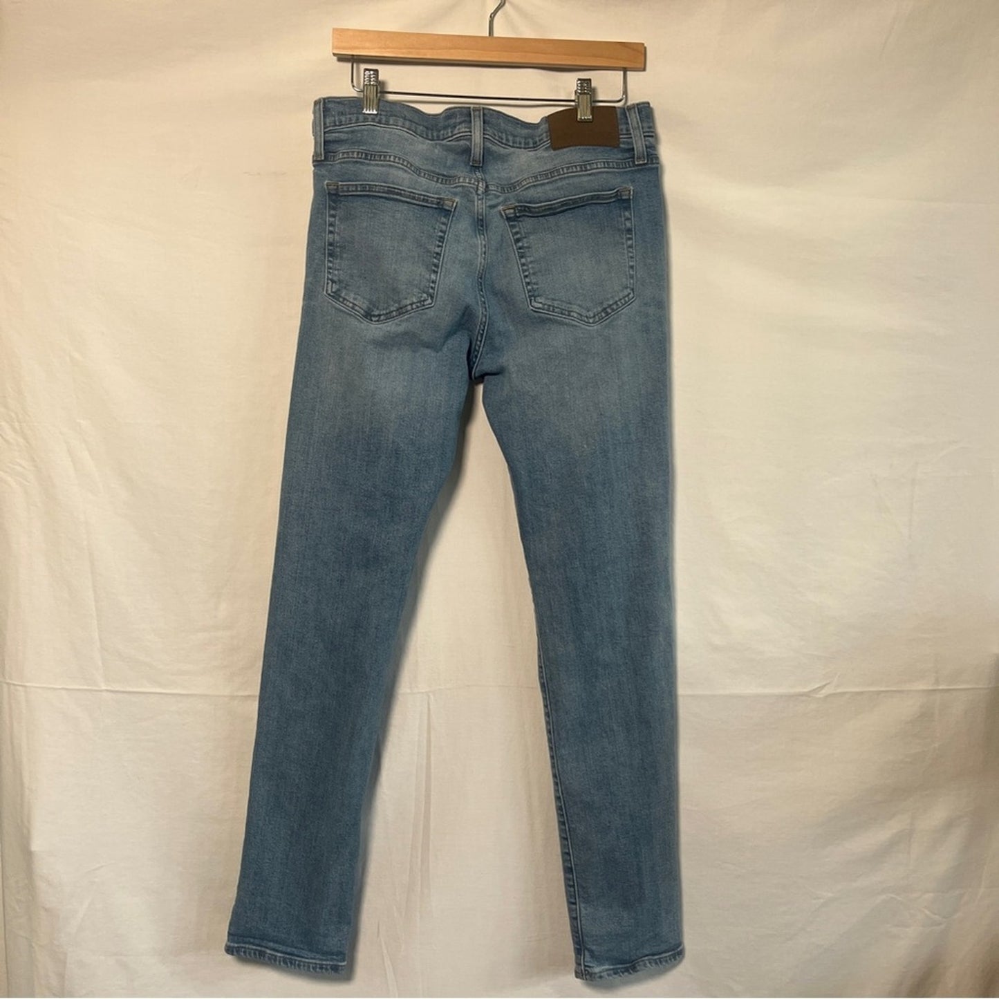 J Crew Mercantile Slim Flex Jeans Size 32x32 Denim Casual Basic Neutral Everyday