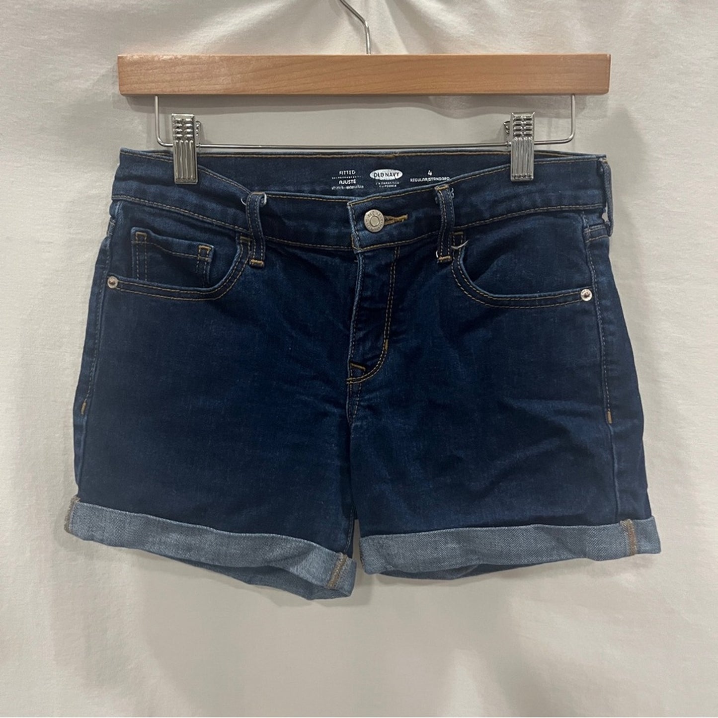 Old Navy Denim Shorts Women Size 4 Fitted Roll Up Dark Wash Basic Simple Concert