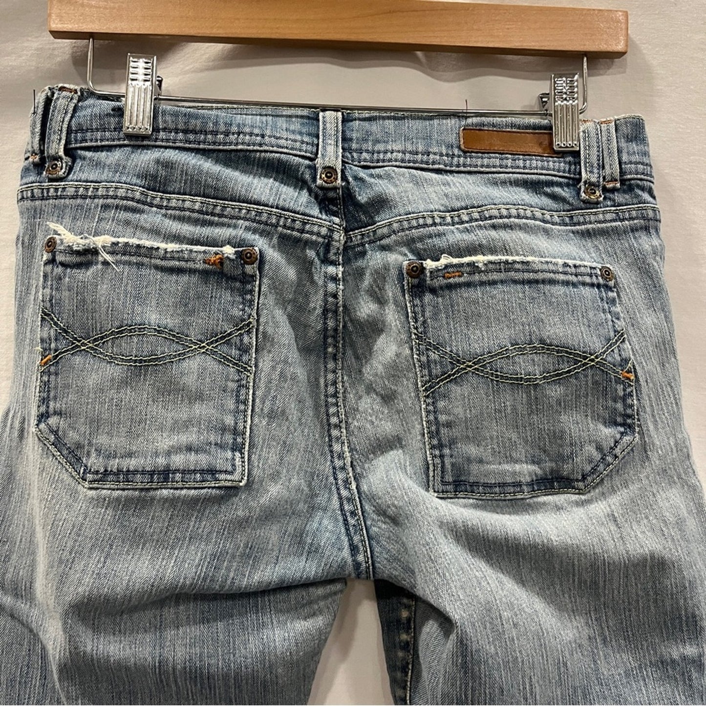 Abercrombie & Fitch Original Distressed Denim Jeans Size 6 Bootcut Worn Basic