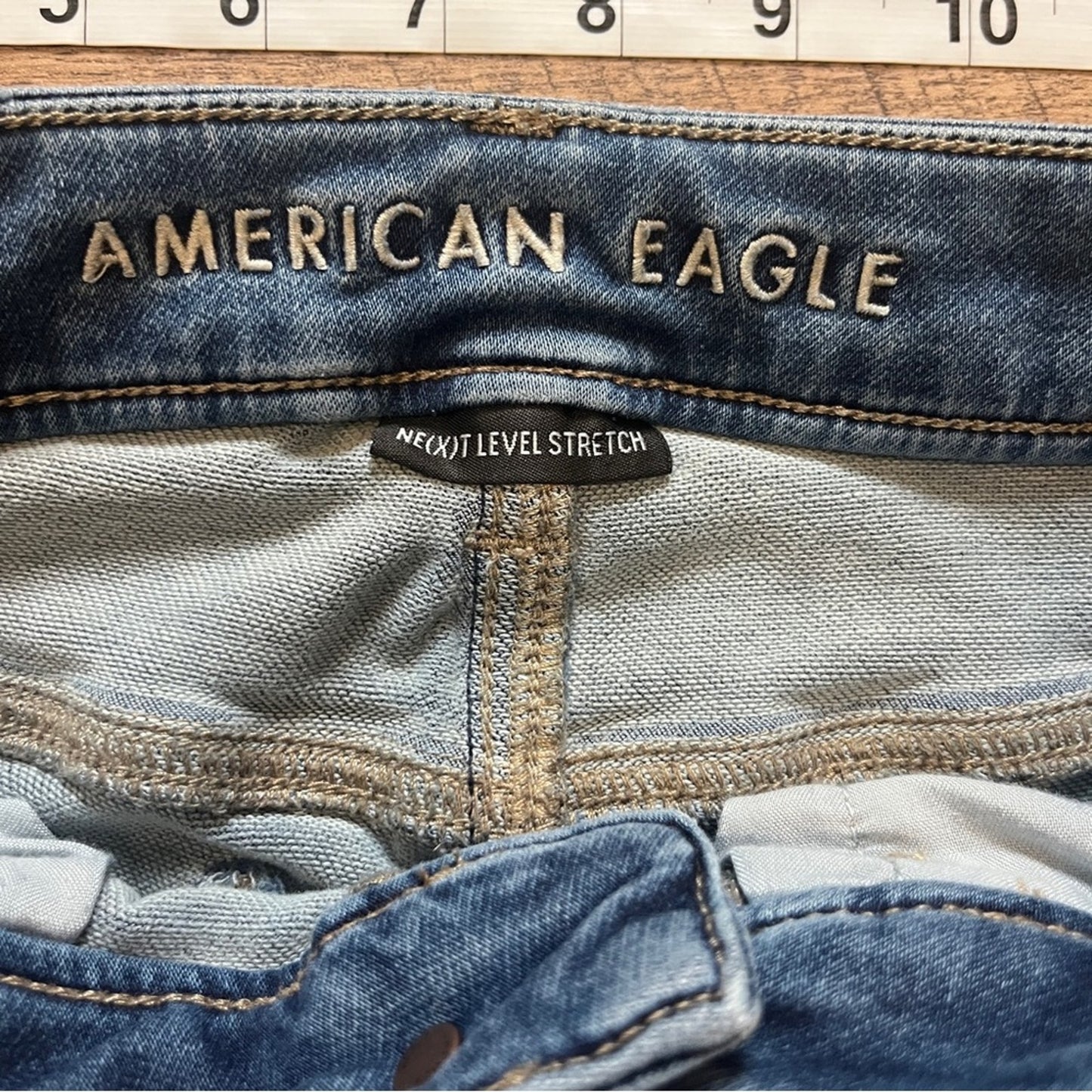American Eagle Hi Rise Jegging Next Level Stretch Denim Jeans Womens Size 8