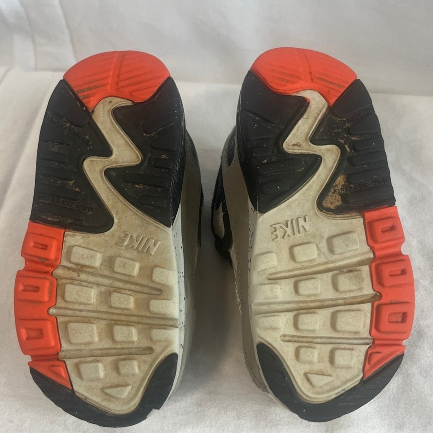Nike Air Max 90 Sneakers Leather White Orange Toddler Size 8C Swoosh Speckled