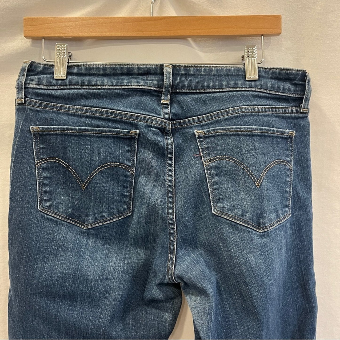 Levi's 715 Bootcut Jeans 31x32 Medium Wash Basic Simple Classic Western Country
