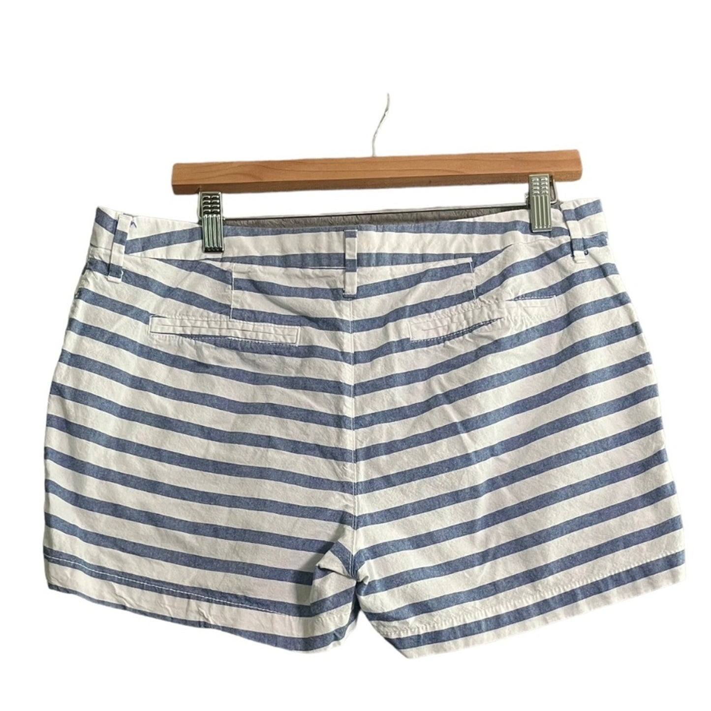 Old Navy Womens Shorts Size 8 Blue White Striped Flat Front Cotton Nautical Boat