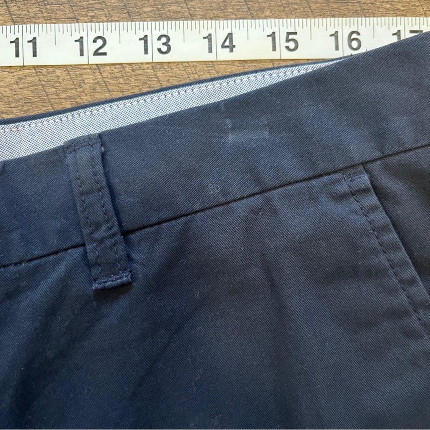 Tommy Hilfiger Mens Navy Chino Shorts Size 34 Golf Sophisticated Classic Basic