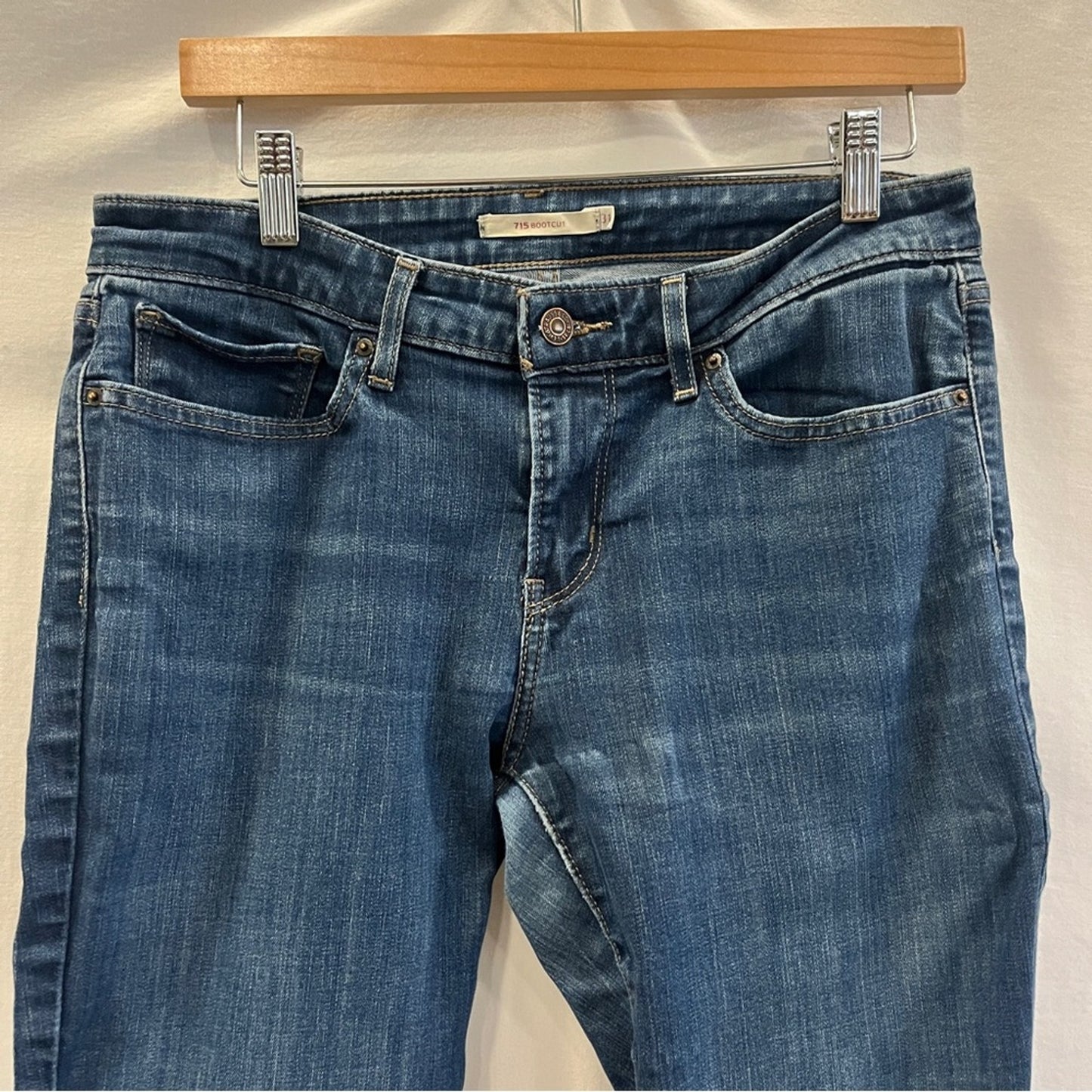 Levi's 715 Bootcut Jeans 31x32 Medium Wash Basic Simple Classic Western Country