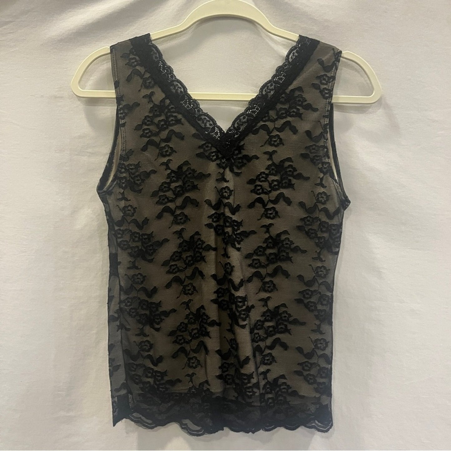Worthington Lace Burnout Black Top Womens Medium V Neck Sexy Tank Dark Romantic