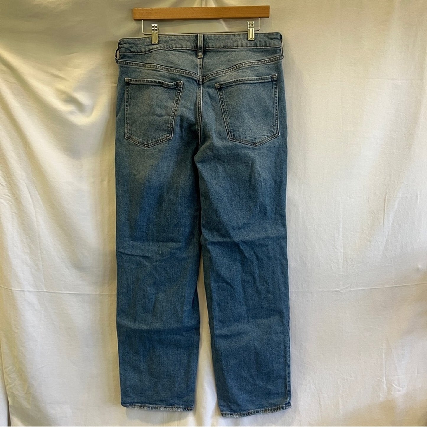 Old Navy High Rise OG Loose Denim Jeans Womens Size 14 Medium Wash Secret Pocket