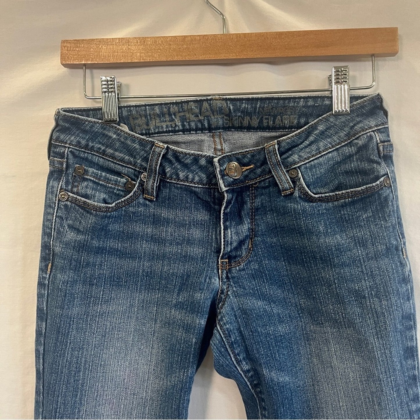Bullhead Newport Skinny Flare Jeans Juniors Size 3 Long Denim Festival Y2K Urban