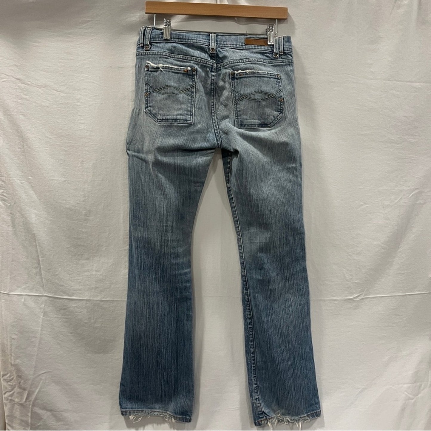 Abercrombie & Fitch Original Distressed Denim Jeans Size 6 Bootcut Worn Basic