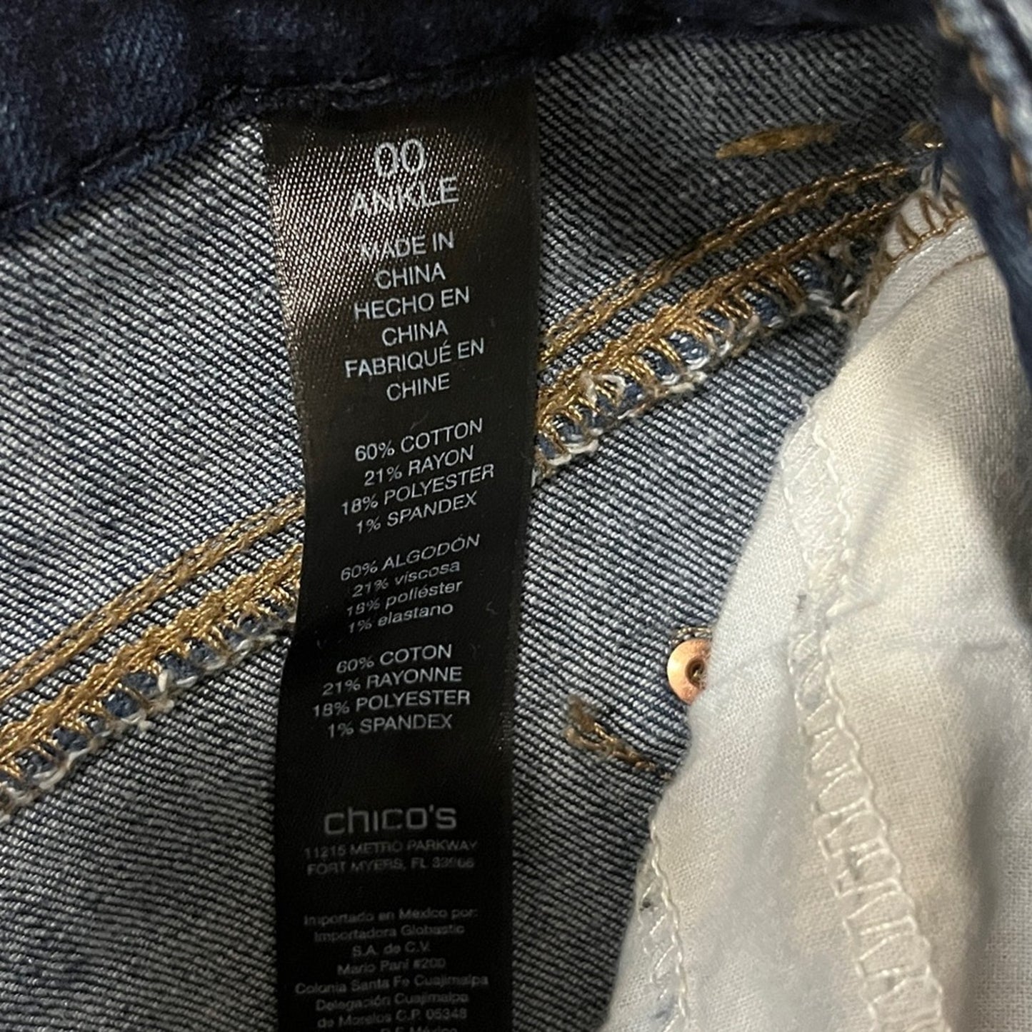 Chico's The So Slimming Girlfriend Ankle Jeans Size 00 Basic Classic Denim Blue