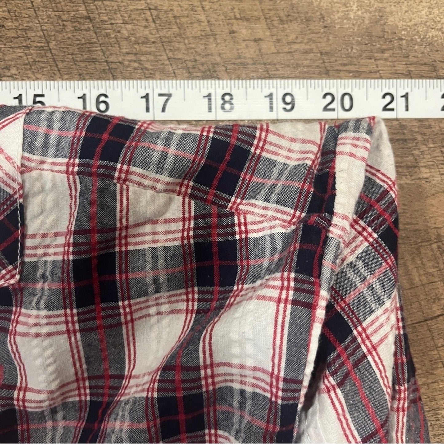 Tommy Hilfiger Red White Blue Plaid Long Sleeve Button Down Shirt Womens Medium