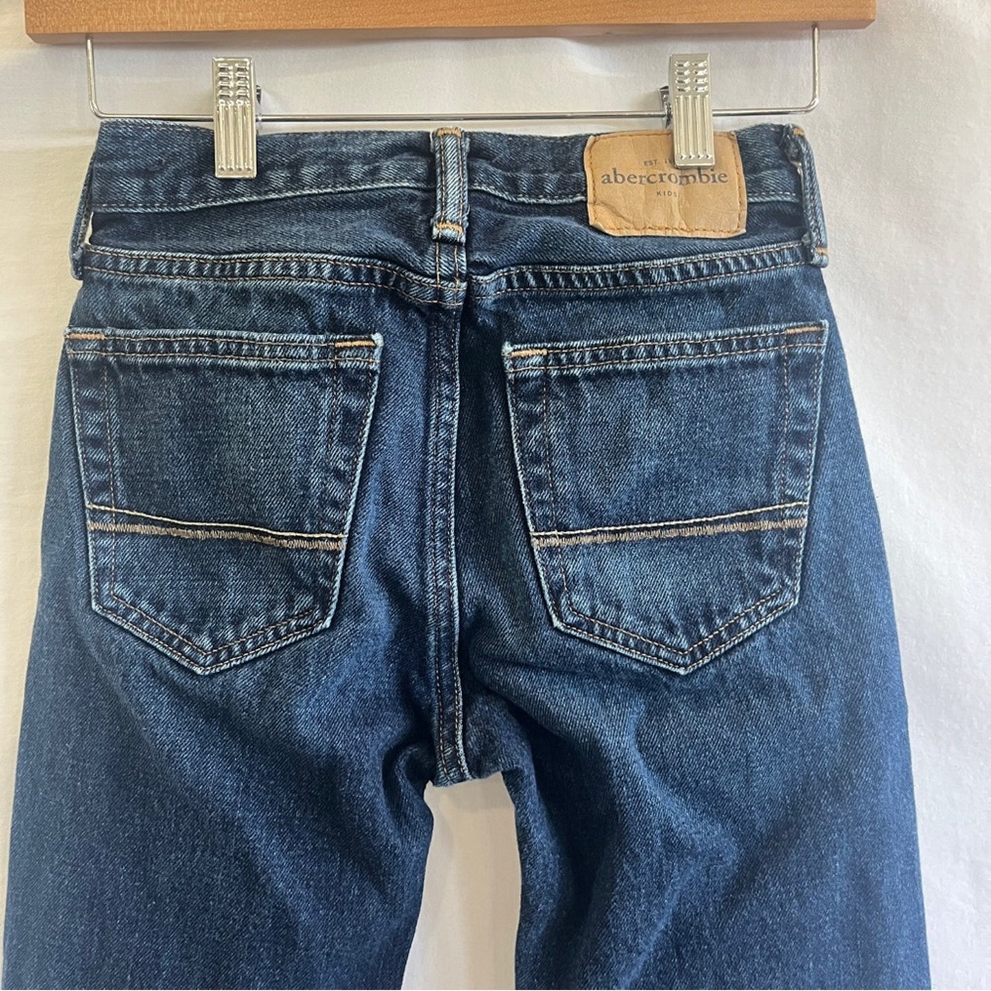 Abercrombie Kids Bootcut Denim Jeans Boys Size 10 Dark Wash Basic Neutral Simple