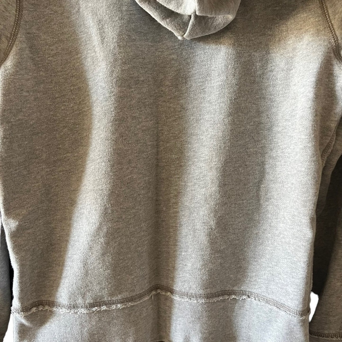 American Eagle Womens Hoodie Size M Gray Kangaroo Pocket Pullover Comfy Leisure