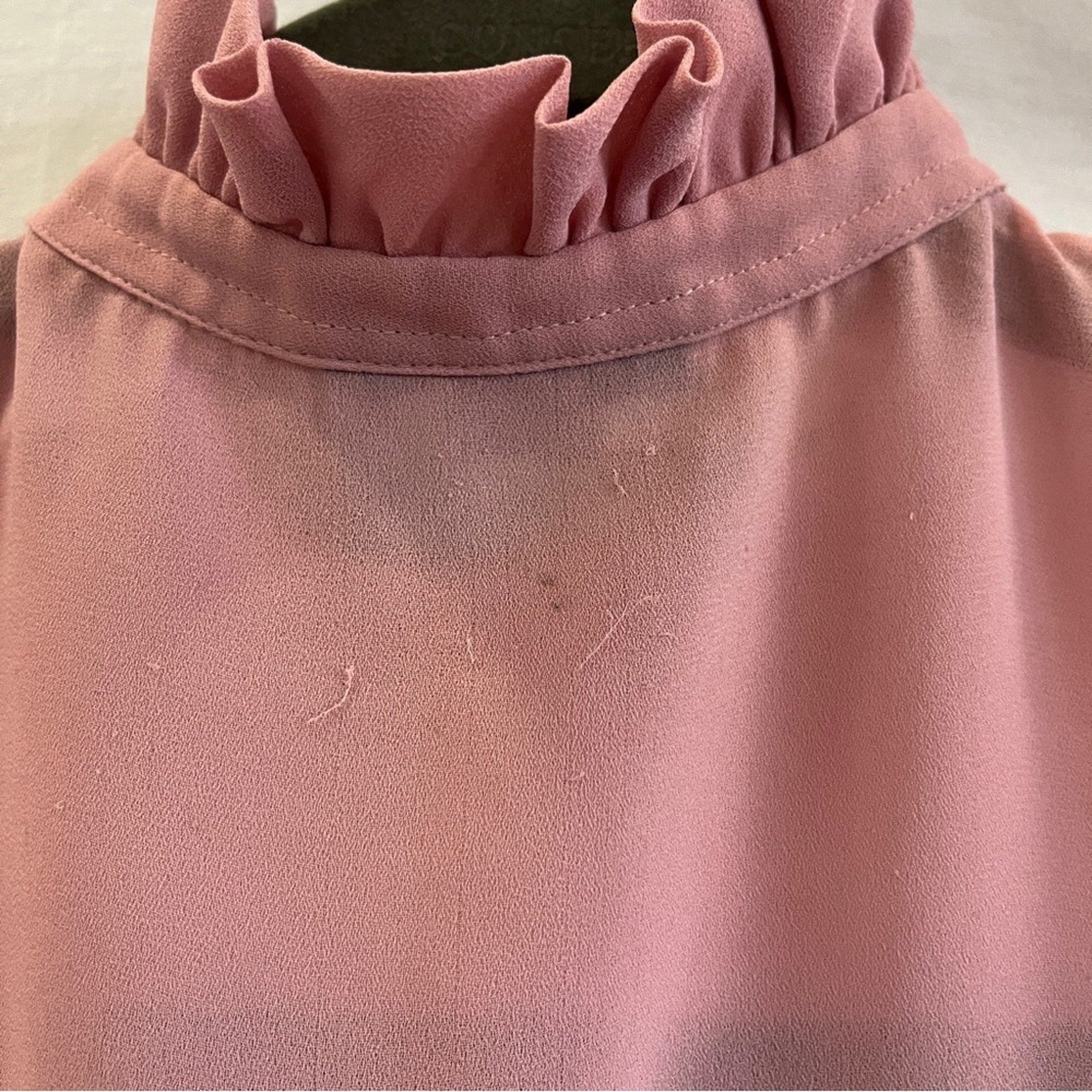 KLE Blouse Womens Size Medium Sheer Ruffle Neck Blush Pink Vintage Nostalgic 80s
