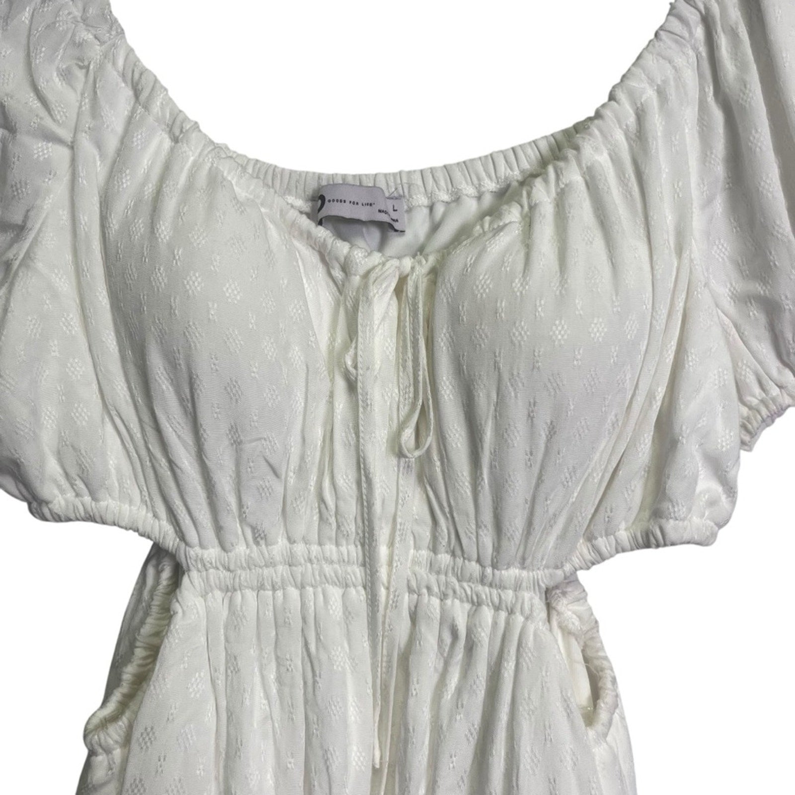 SO Dress Womens Large White Off Shoulder Open Side Rehearsal Dinner Relaxed NWT