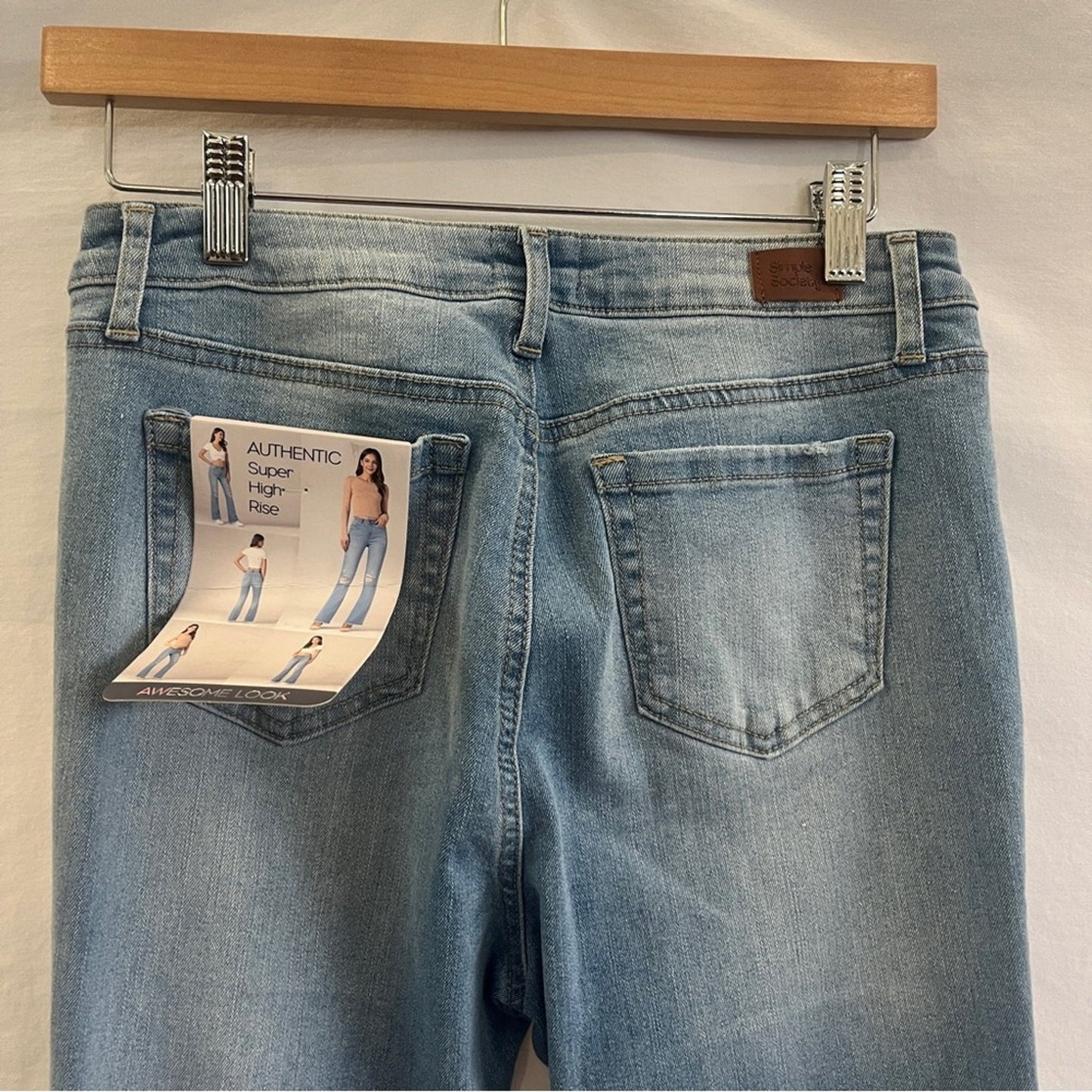Simple Society Super High Rise Flare Jeans Juniors Size 7 Premium Fabric Modern