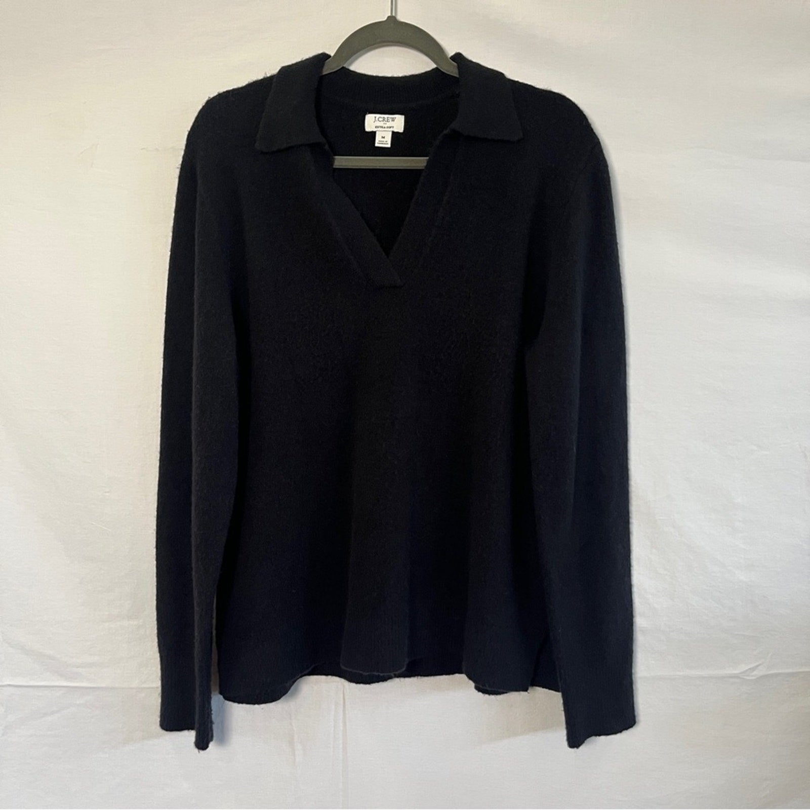 J Crew Sweater Polo Women Size Medium Black Extra Soft Yarn Premium Plain V Neck