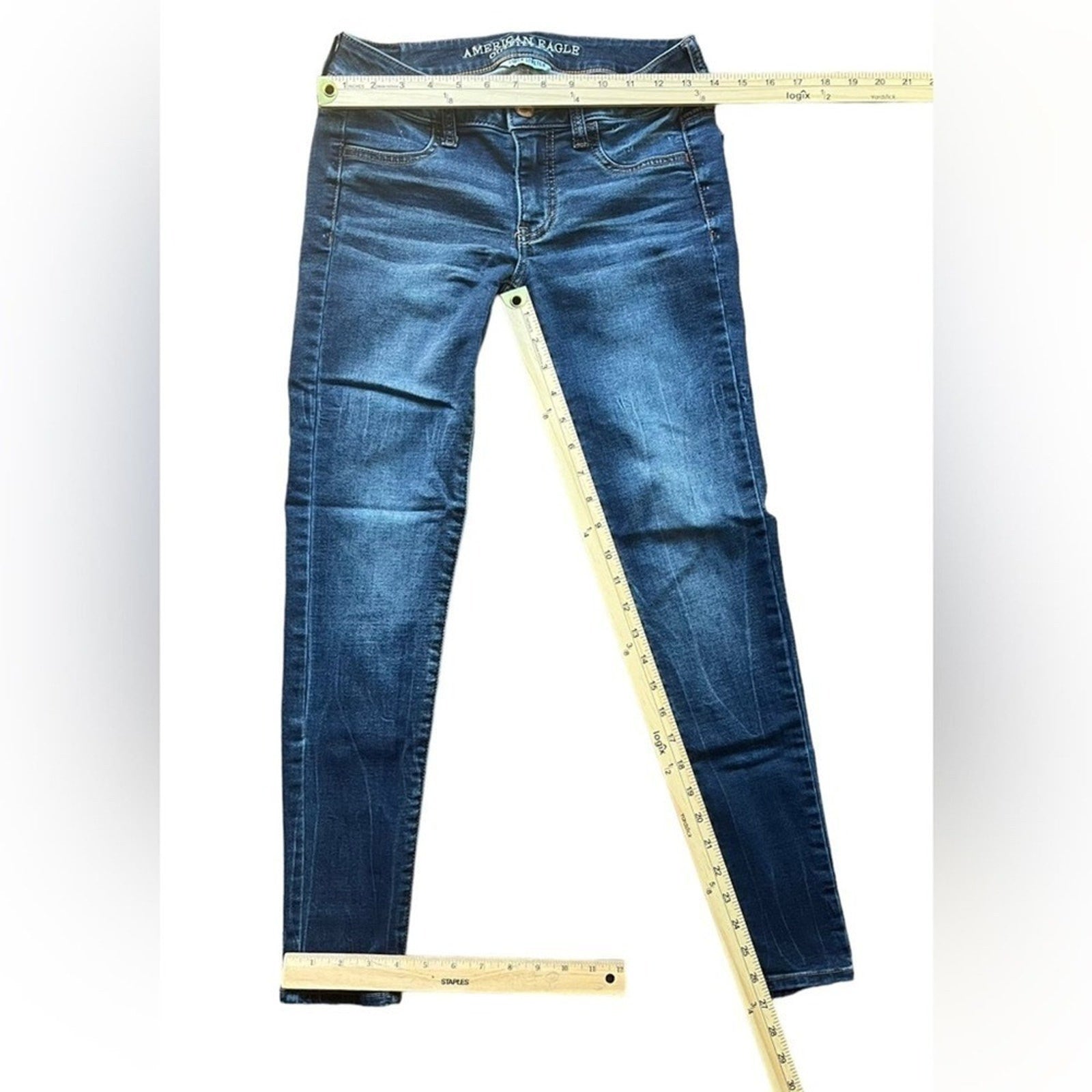 American Eagle Jegging Jeans Womens Size 2 SHORT Super Stretch Medium Wash 