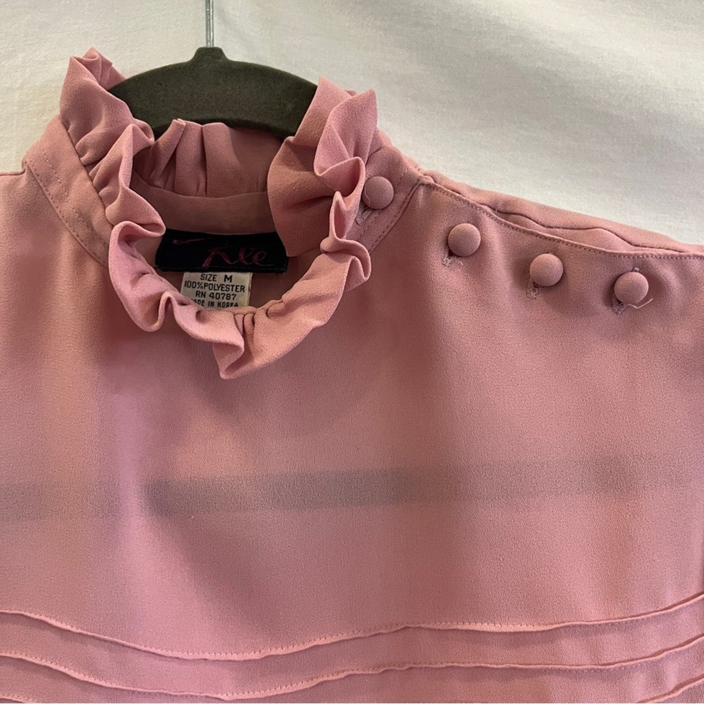 KLE Blouse Womens Size Medium Sheer Ruffle Neck Blush Pink Vintage Nostalgic 80s