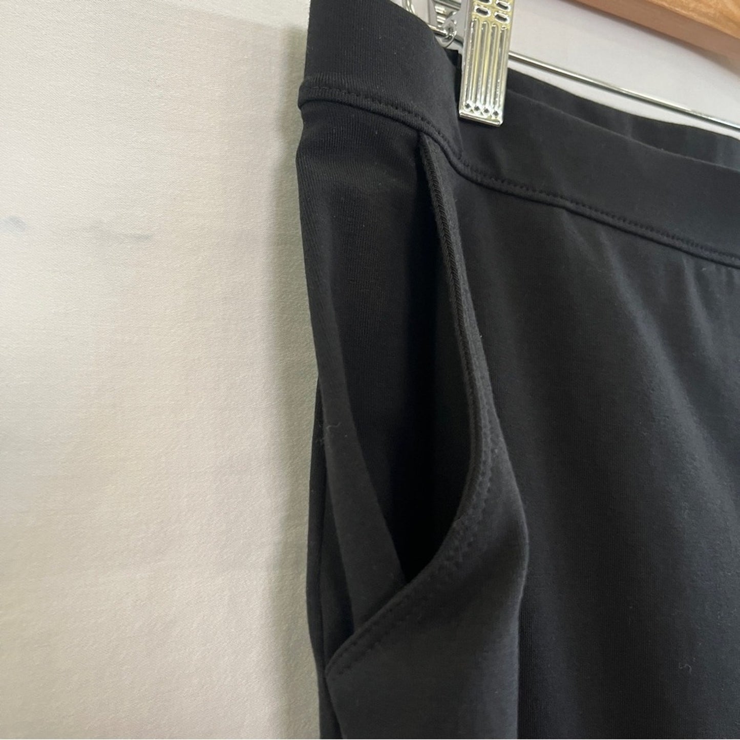 LL Bean Leisure Pants Womens Size Large Petite Black Lounge Plain Relaxed NWT
