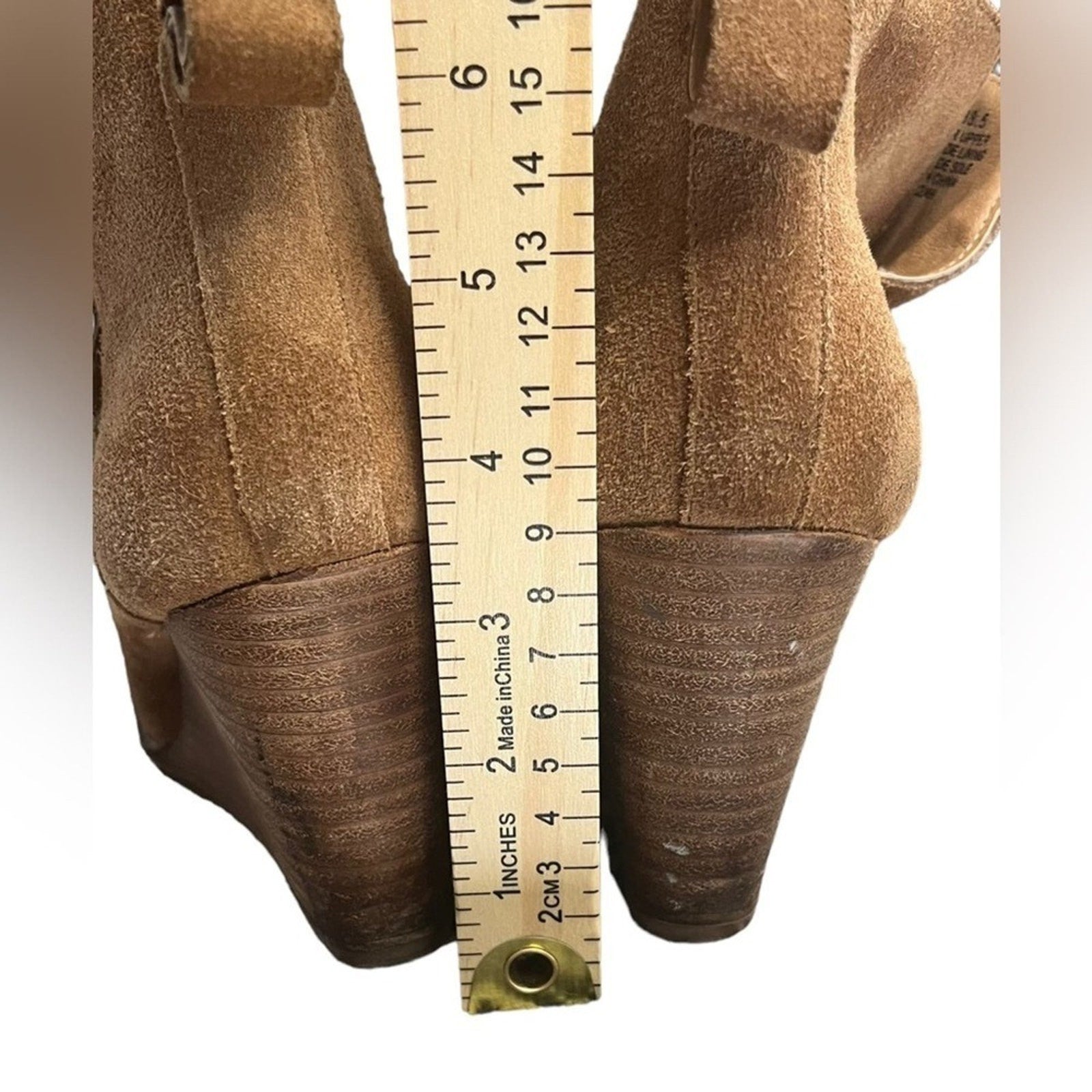 Lucky Brand Ankle Boots Womens Size 8.5 Pull On 3.25” Wedge Cognac Brown Suede  