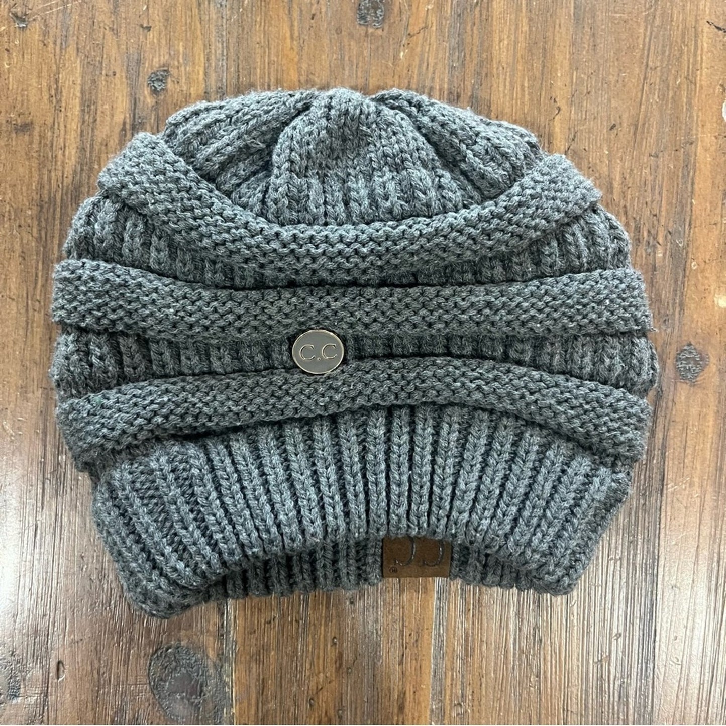 C.C Soft Stretch Cable Knit Side Epoxy Button for Mask Beanie Skully Gray