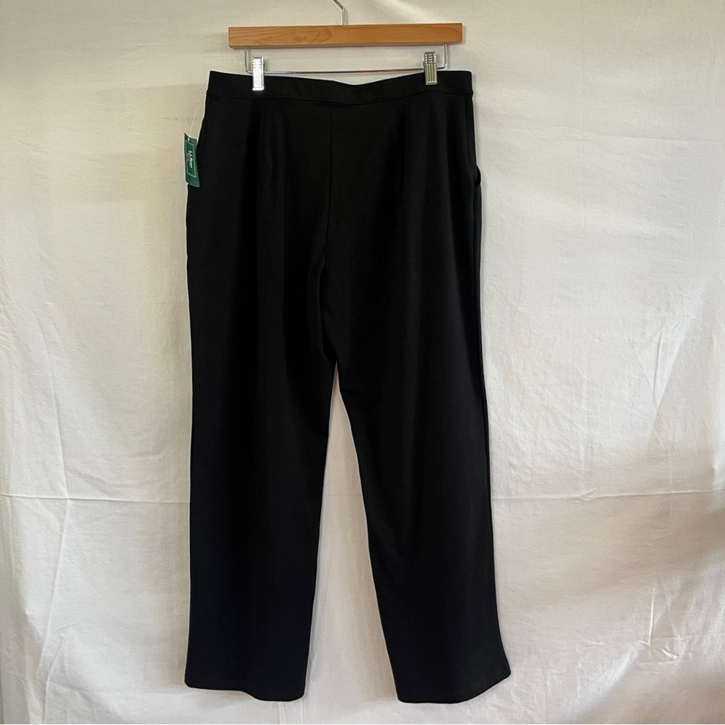 LL Bean Leisure Pants Womens Size Large Petite Black Lounge Plain Relaxed NWT