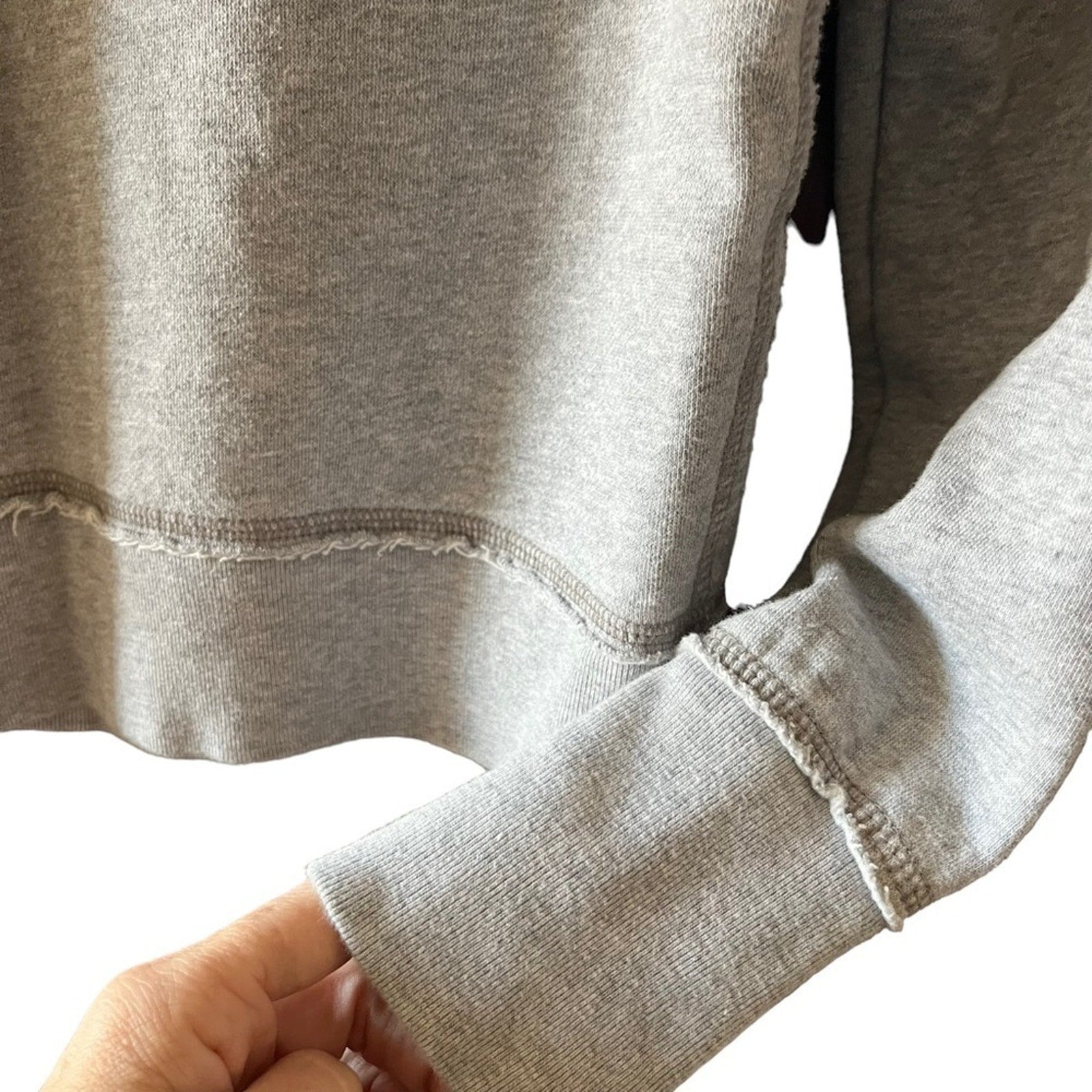 American Eagle Womens Hoodie Size M Gray Kangaroo Pocket Pullover Comfy Leisure