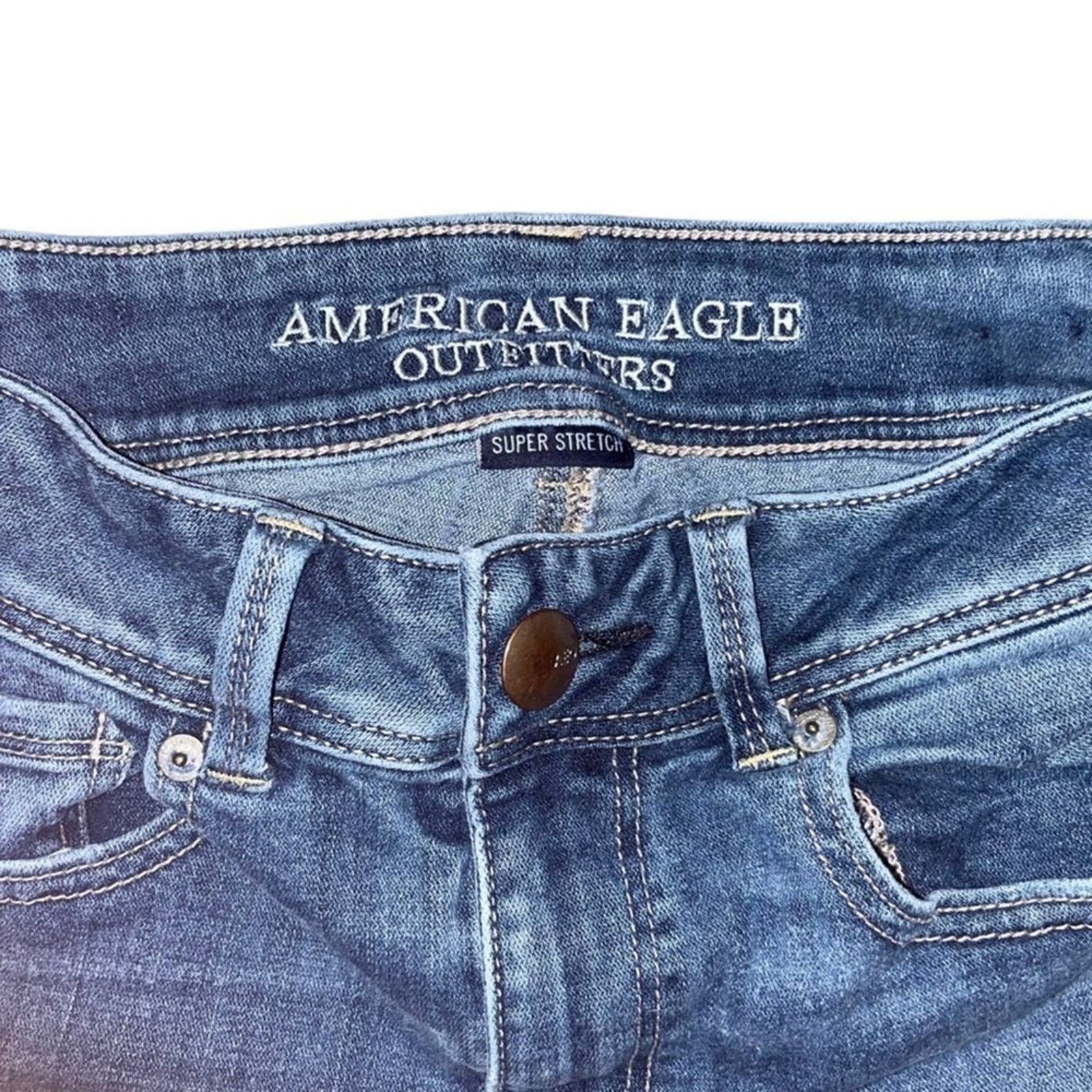 American Eagle Kick Crop Jeans Womens Size 6 Distressed Super Stretch 