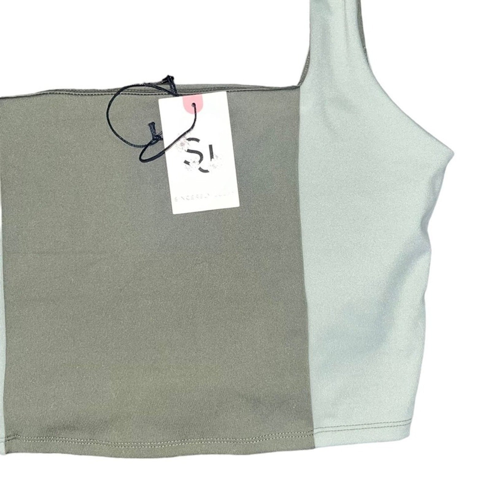 Sincerely Jules Athletic Crop Top Womens Medium Green Activewear Workout Gym NWT
